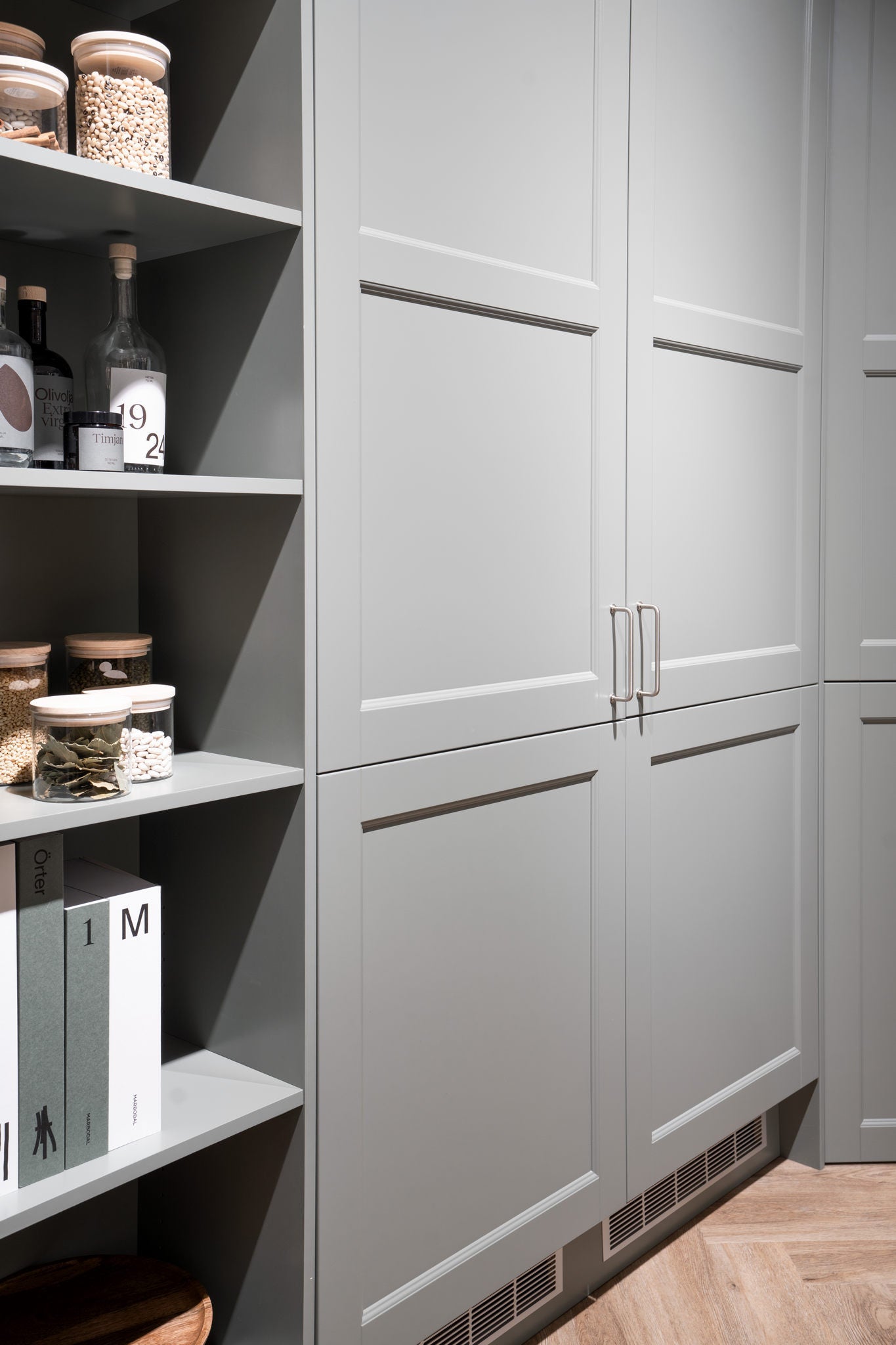 1353 | Handtag i Blank Nickel - 2025 model