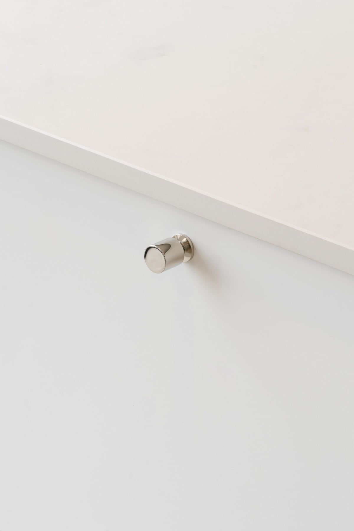 Solo | Knop i Rustfrit Stål Ø 21 mm x D 30 mm Beslag Design BD-343535-11 FINICC
