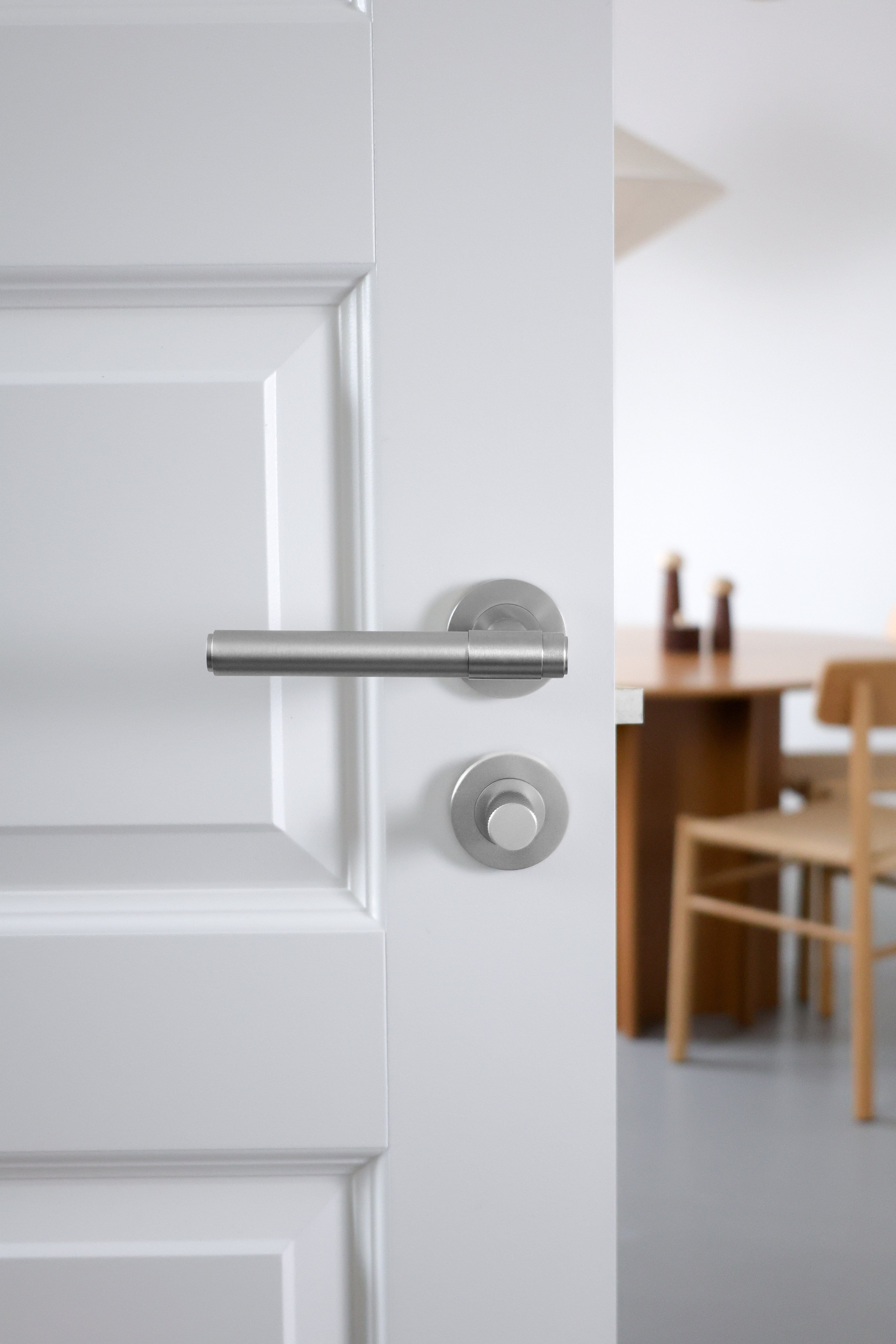 Kingston Plain | Dørhåndtag i Rustfrit Stål Finish Alexander & Wilks AW241SNPVD-SET FINICC