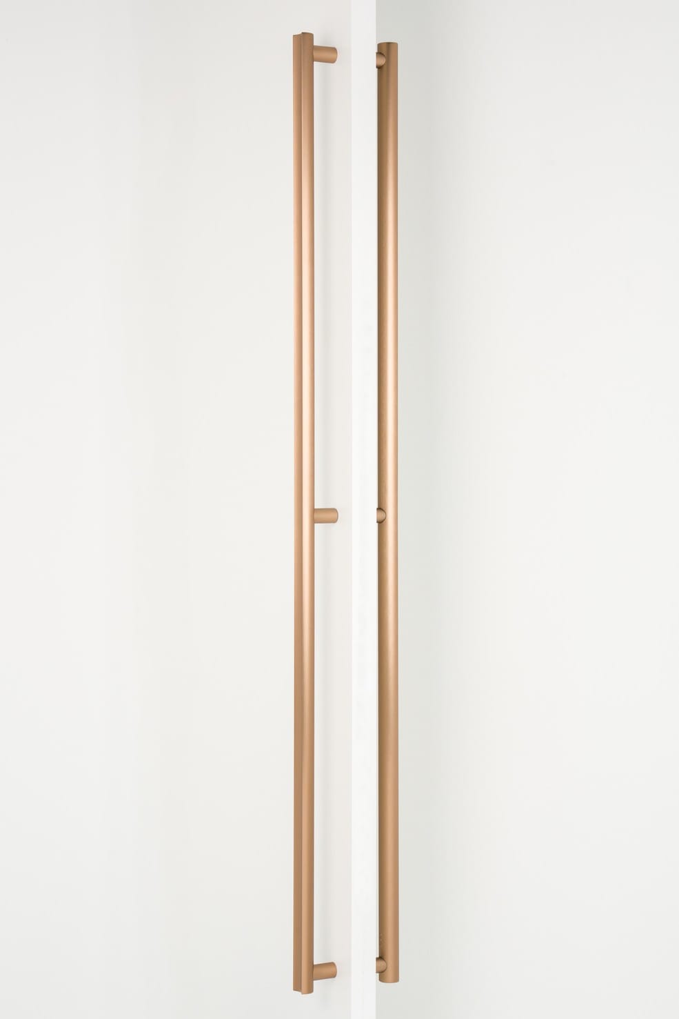 Moon Big | Pull Bar i Cava Messing - Dobbeltside montering Viefe FINICC