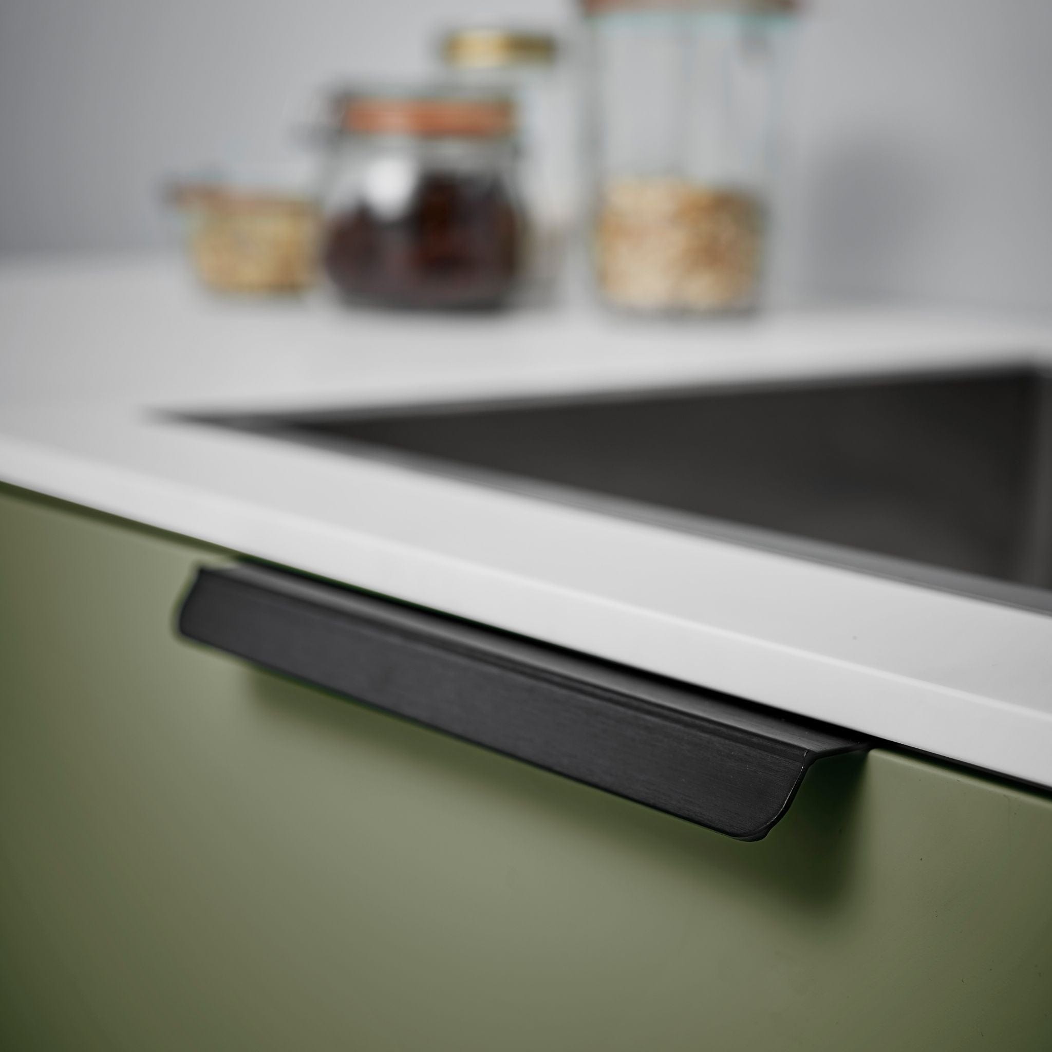 Accent | Greb i Mat Sort Furnipart FINICC