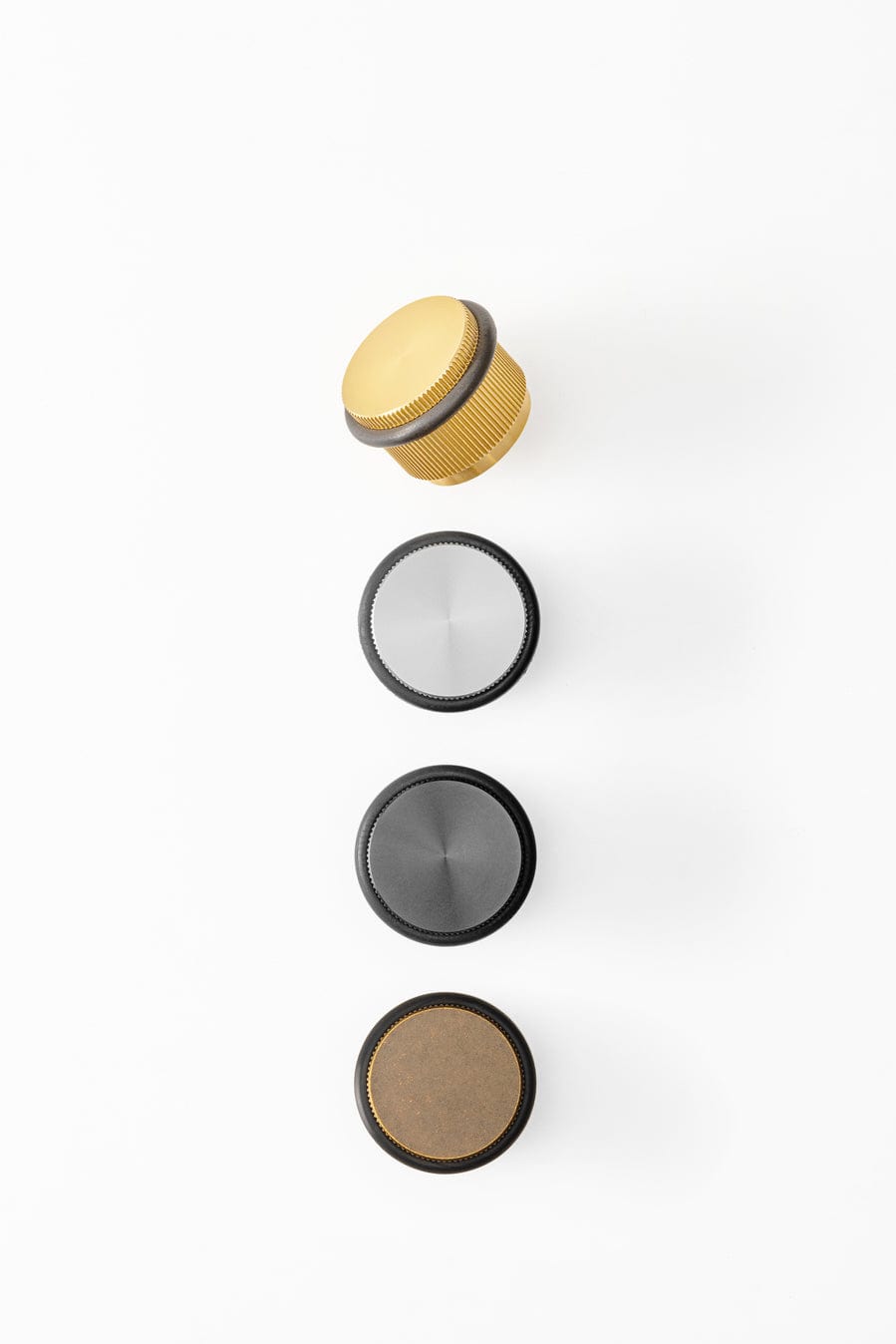 Arpa Floor | Dørstopper i Rustfrit Stål Finish Ø 45 mm x H 30 mm Viefe VF-8011045L24 FINICC