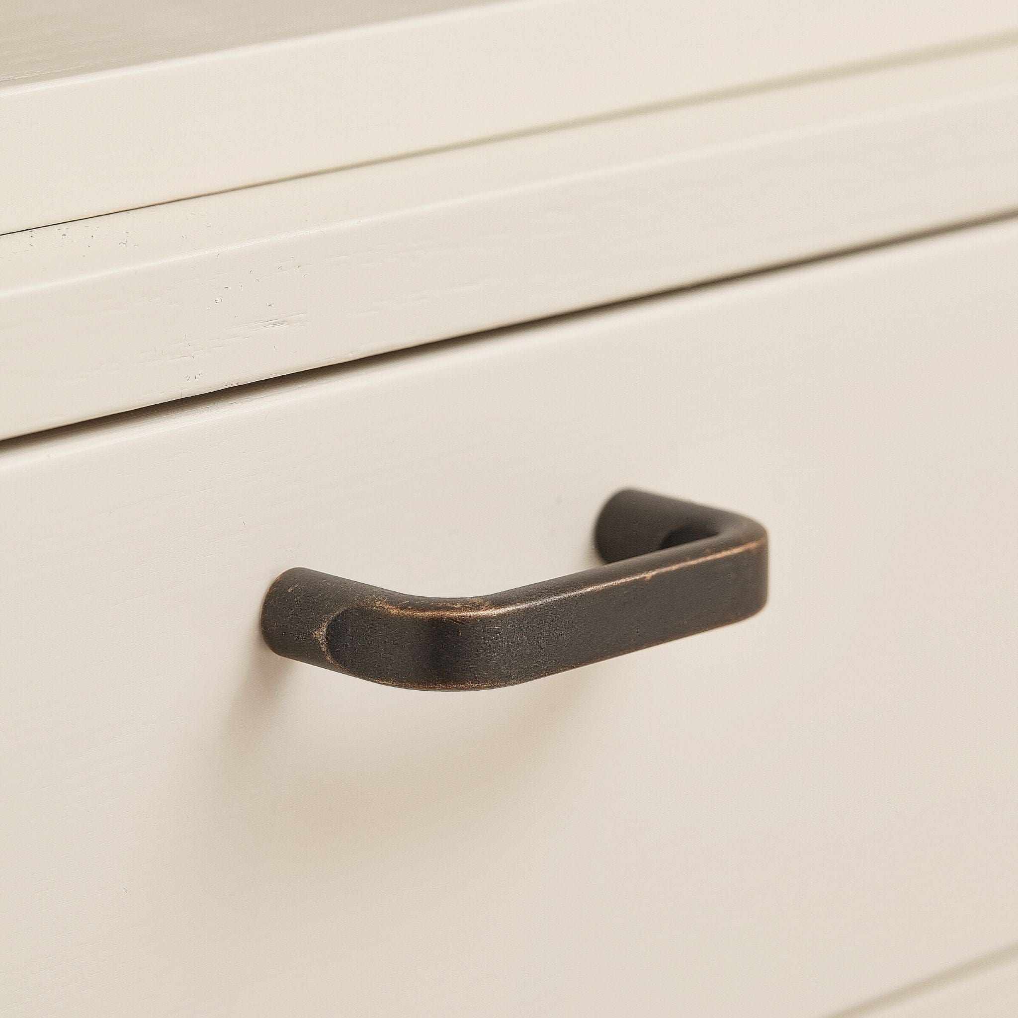 Base | Greb i Antik Brun Furnipart FINICC