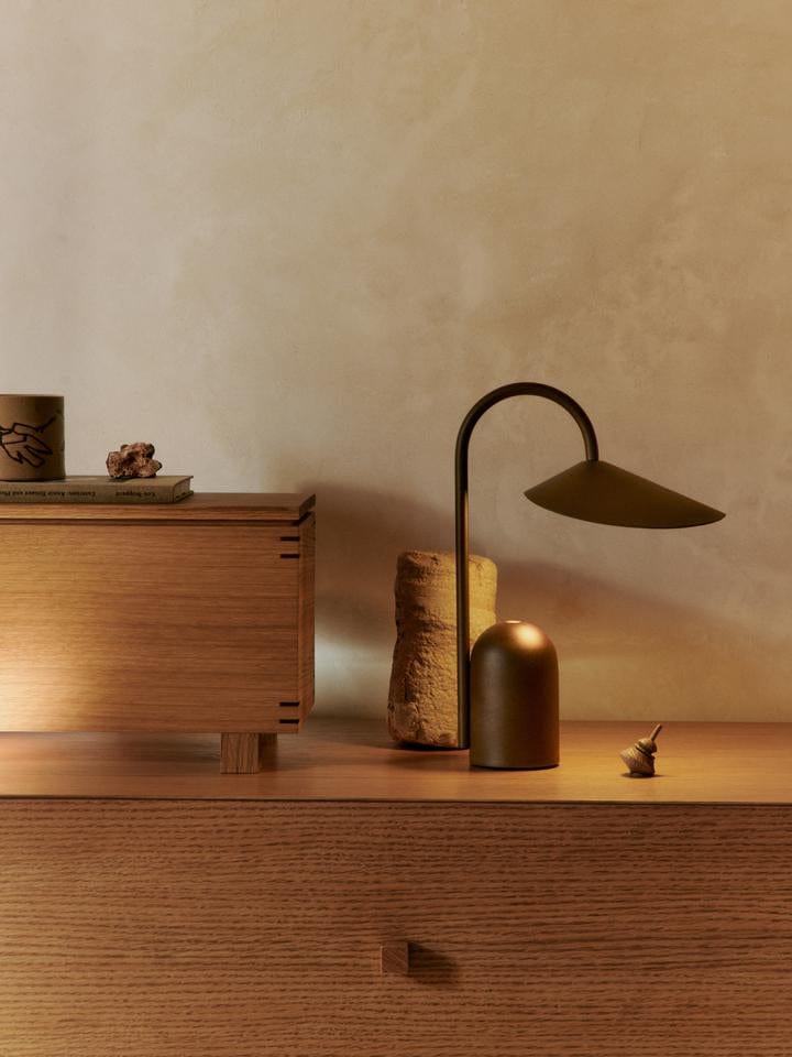 Bon Wooden Box | Brødkurv i Eg L 14 cm x B 35 cm ferm LIVING FL-1104270300 FINICC