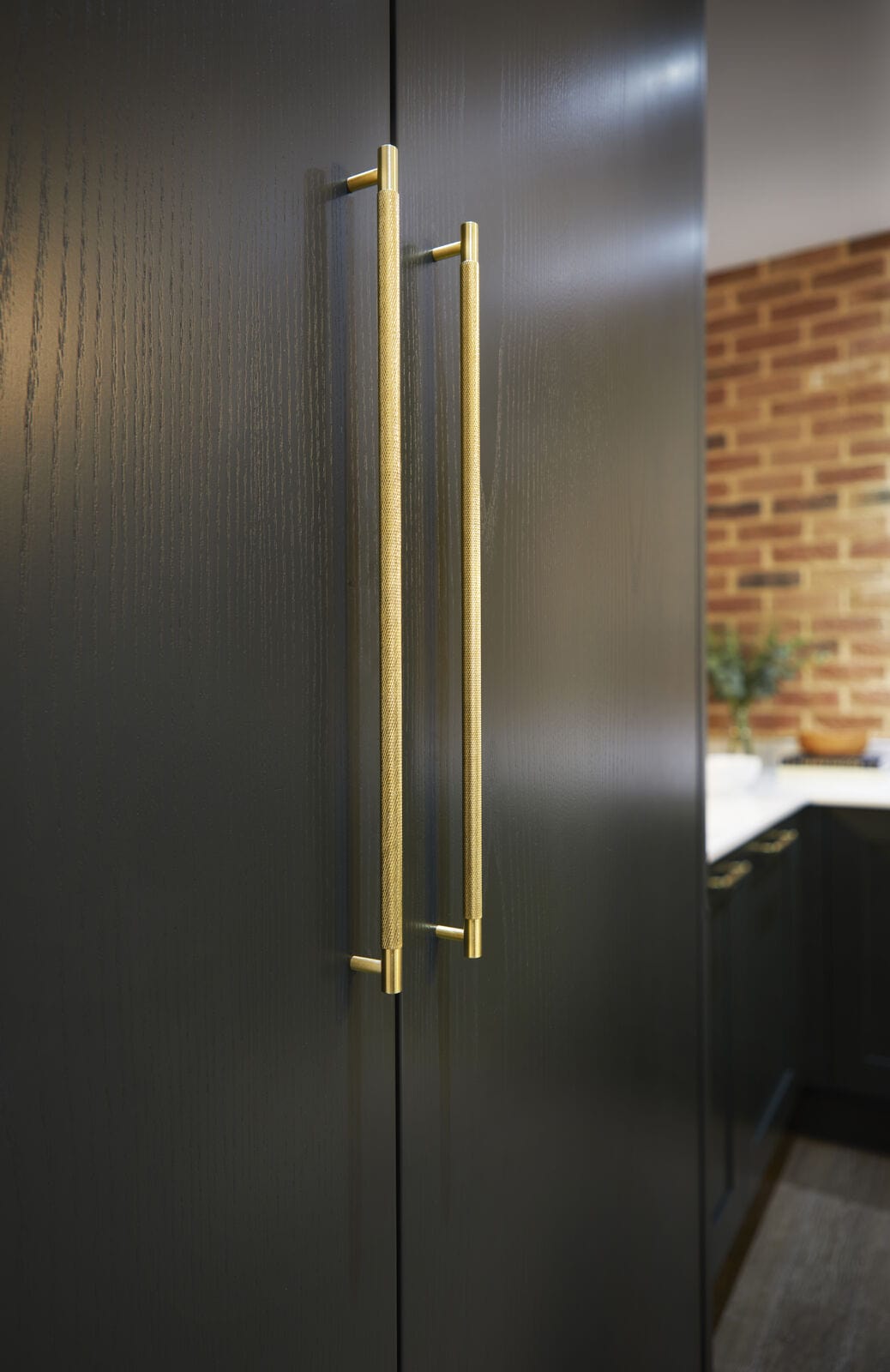 Brunel | Greb i Børstet Messing med Lak Alexander & Wilks FINICC