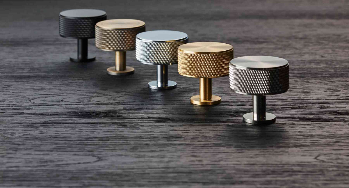 CB Cross Radio | Knop i Antik Messing Ø 35 mm x D 34 mm Carlisle Brass FTD703AB FINICC