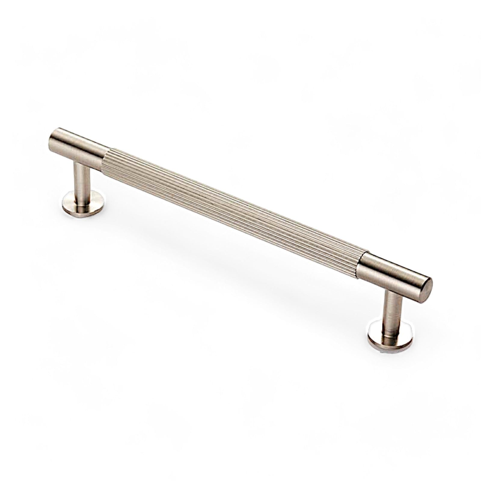 CB Lines | Greb i Rustfrit Stål Finish Carlisle Brass FINICC