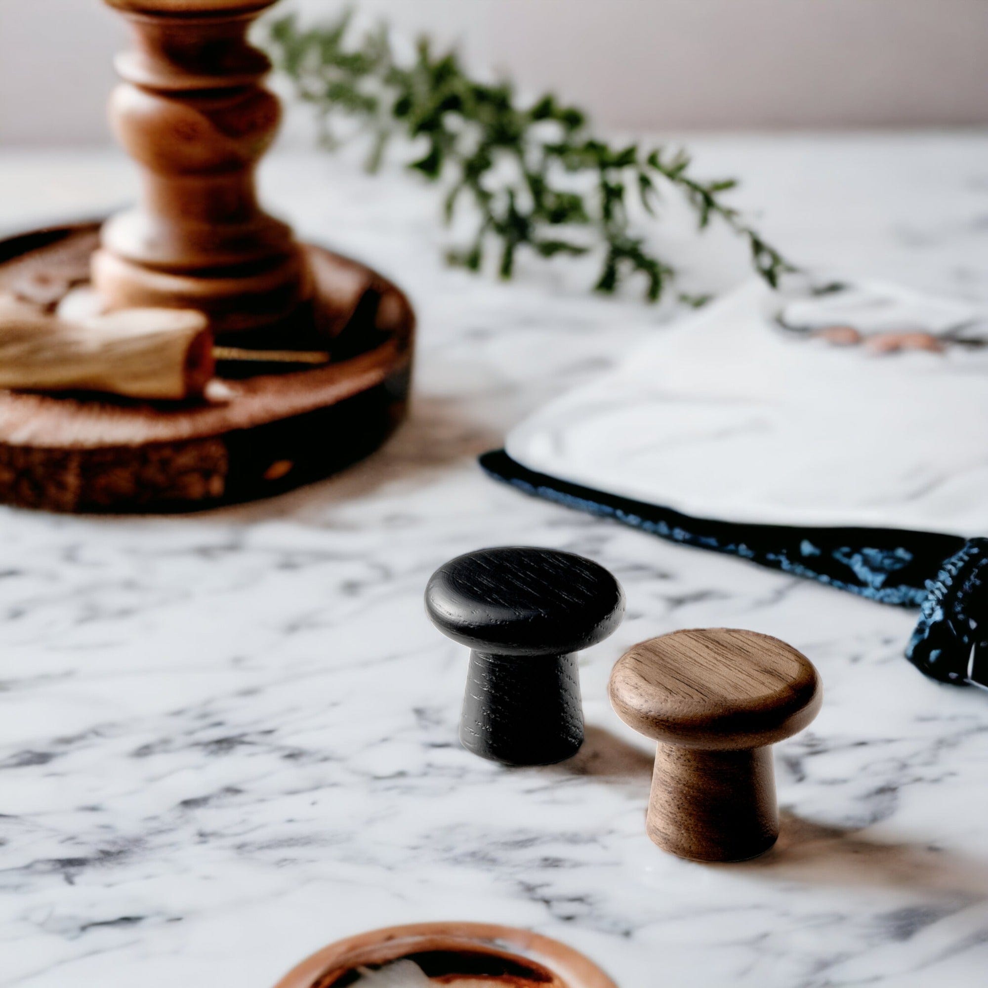 Classis | Knop/Knage i Lakeret Valnød Ø 22 mm x D 25 mm Vonsild VS-106920025-292 FINICC