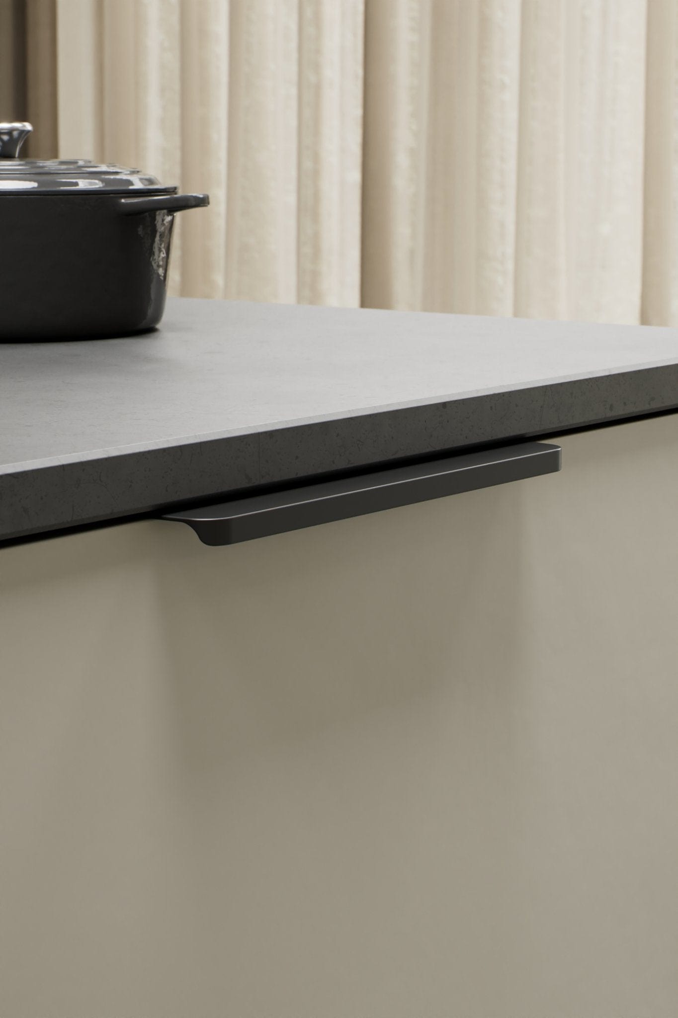 Comet | Greb i Mat Sort Furnipart FINICC