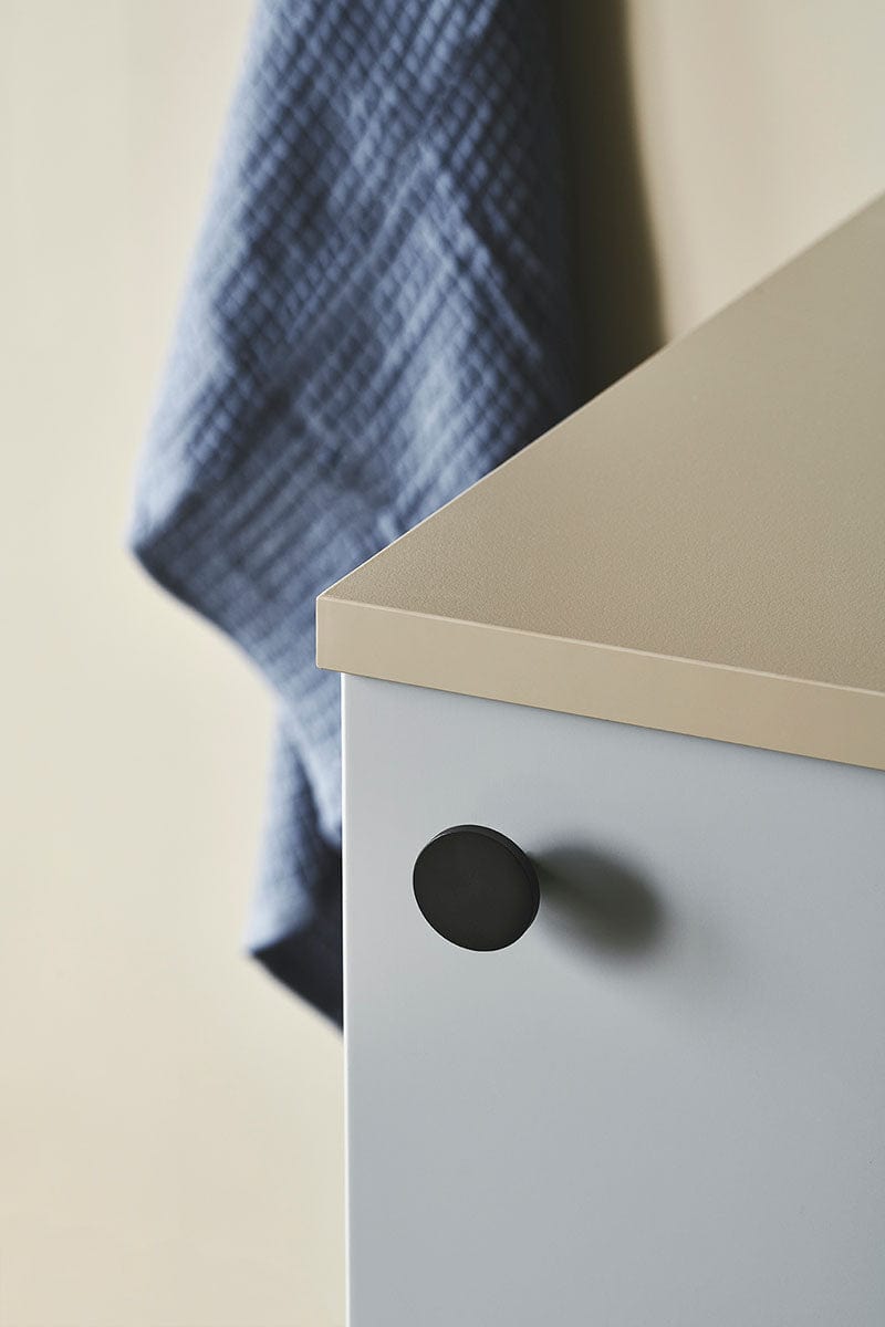 Dot | Knopp/Krok i Matt Svart