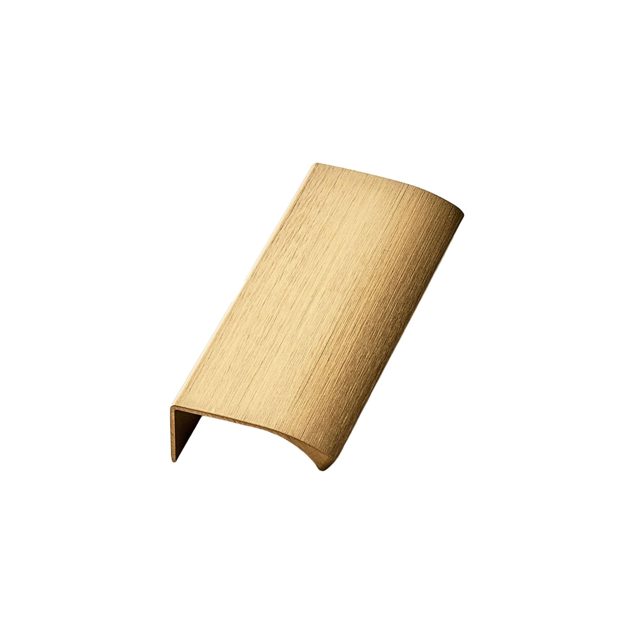 Edge Straight | Handtag i Borstad Mässing Finish