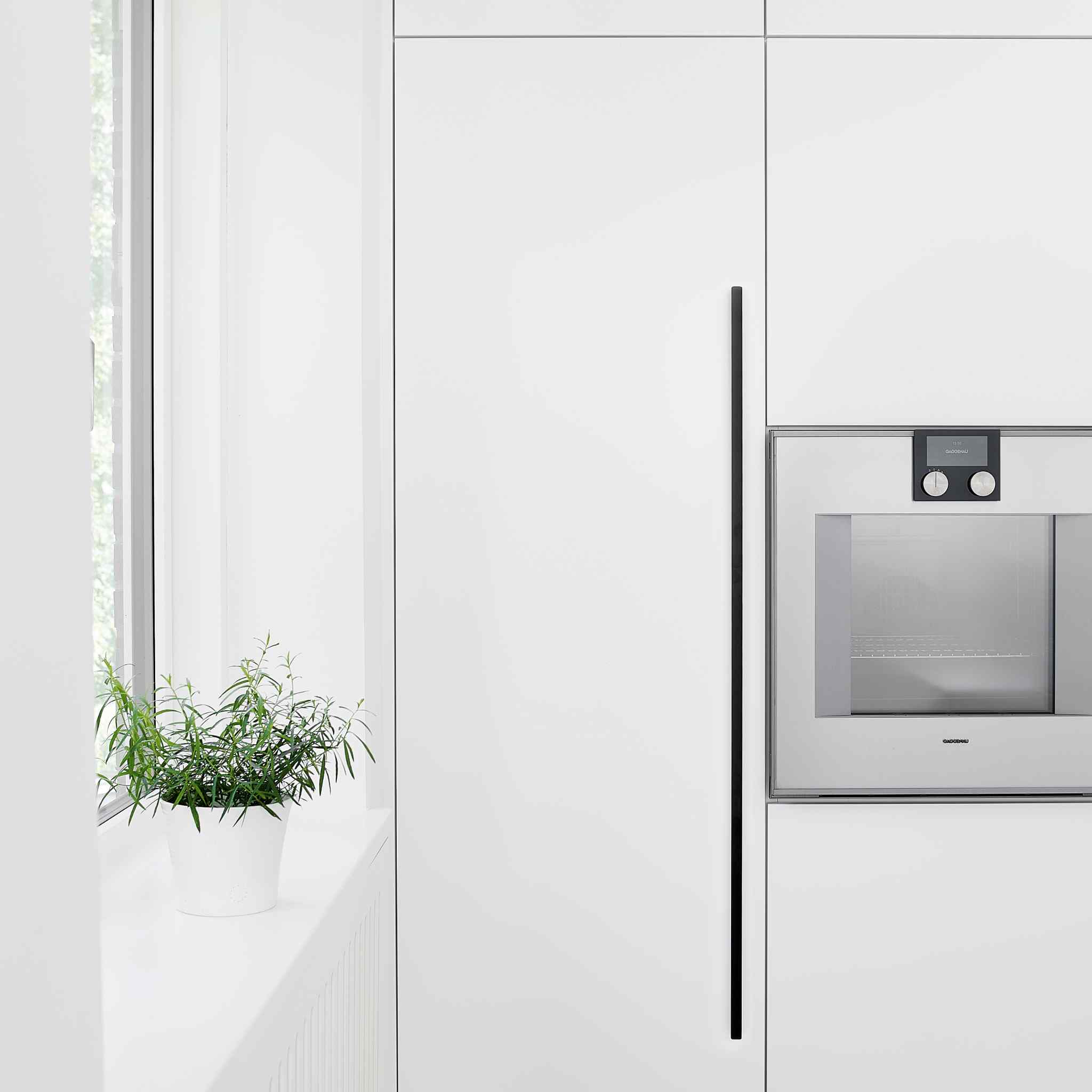 Elan | Greb i Børstet Mat Sort Furnipart FINICC