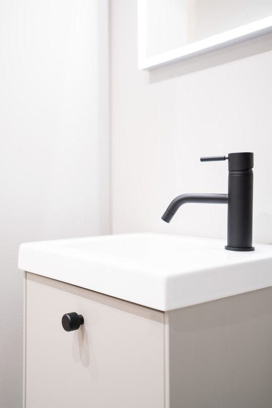 Esther | Knop i Mat Sort Ø 28 mm x D 30 mm Beslag Design 339361-11 FINICC