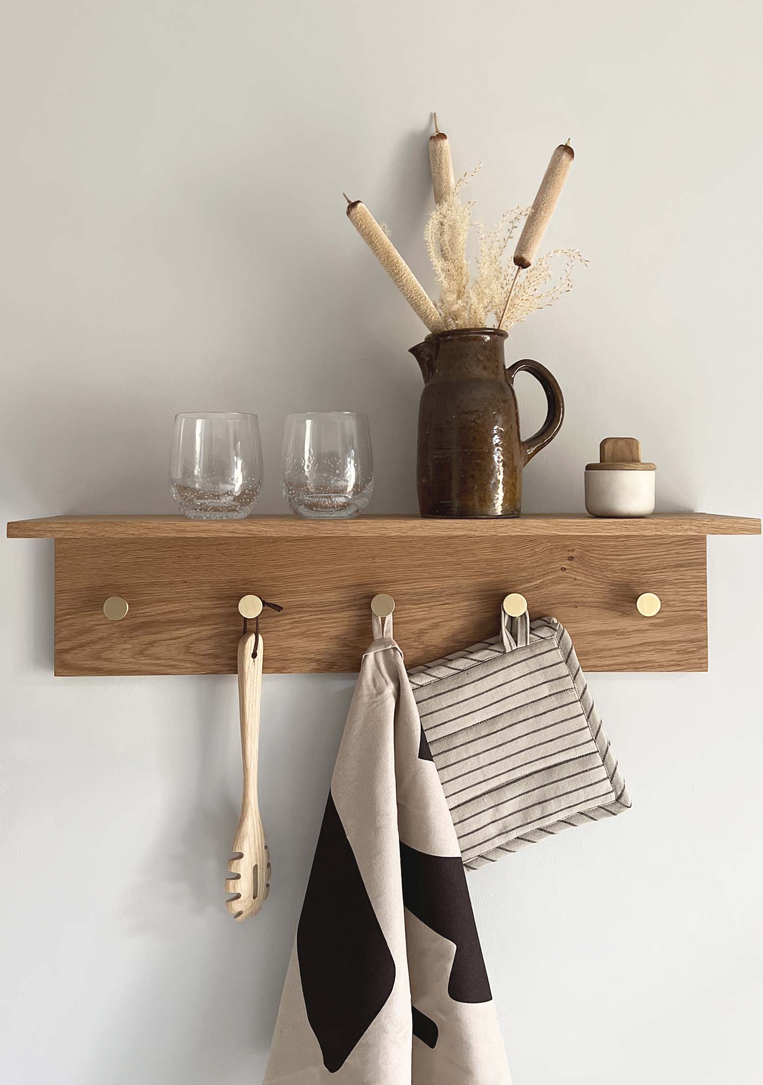 Fjord | Kroklist i Ek/Mässing