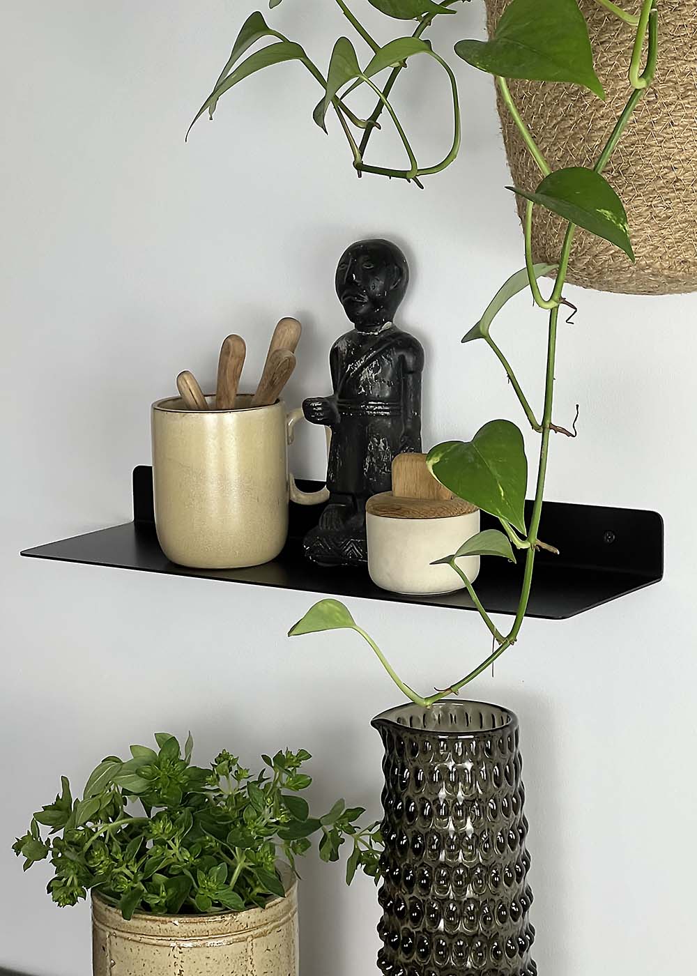 Float | Hylde i Mat sort L 40 cm x B 4 cm MOUD Home MH-211961 FINICC