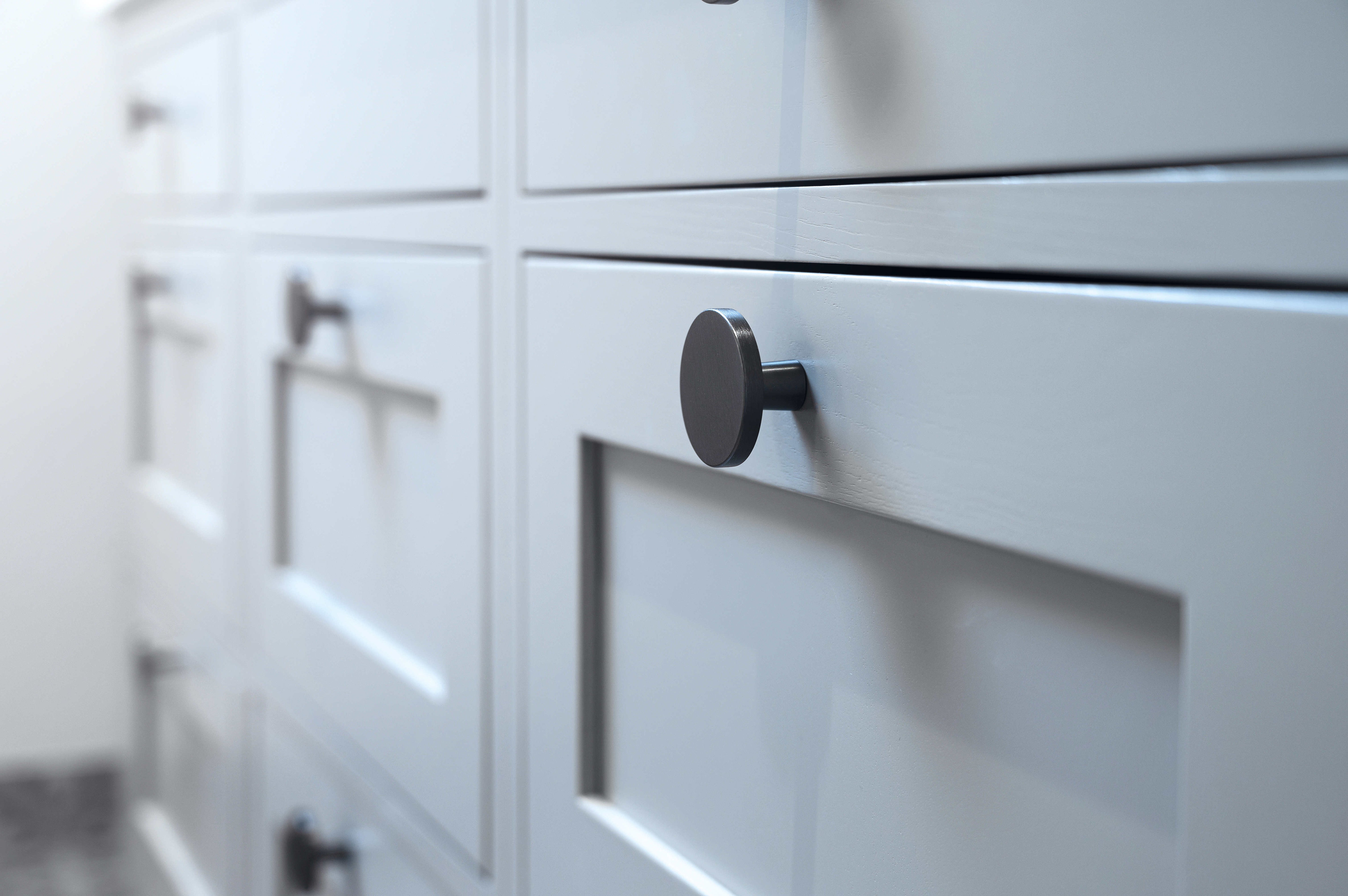 Garda | Knop i Mat Sort Theofils FINICC