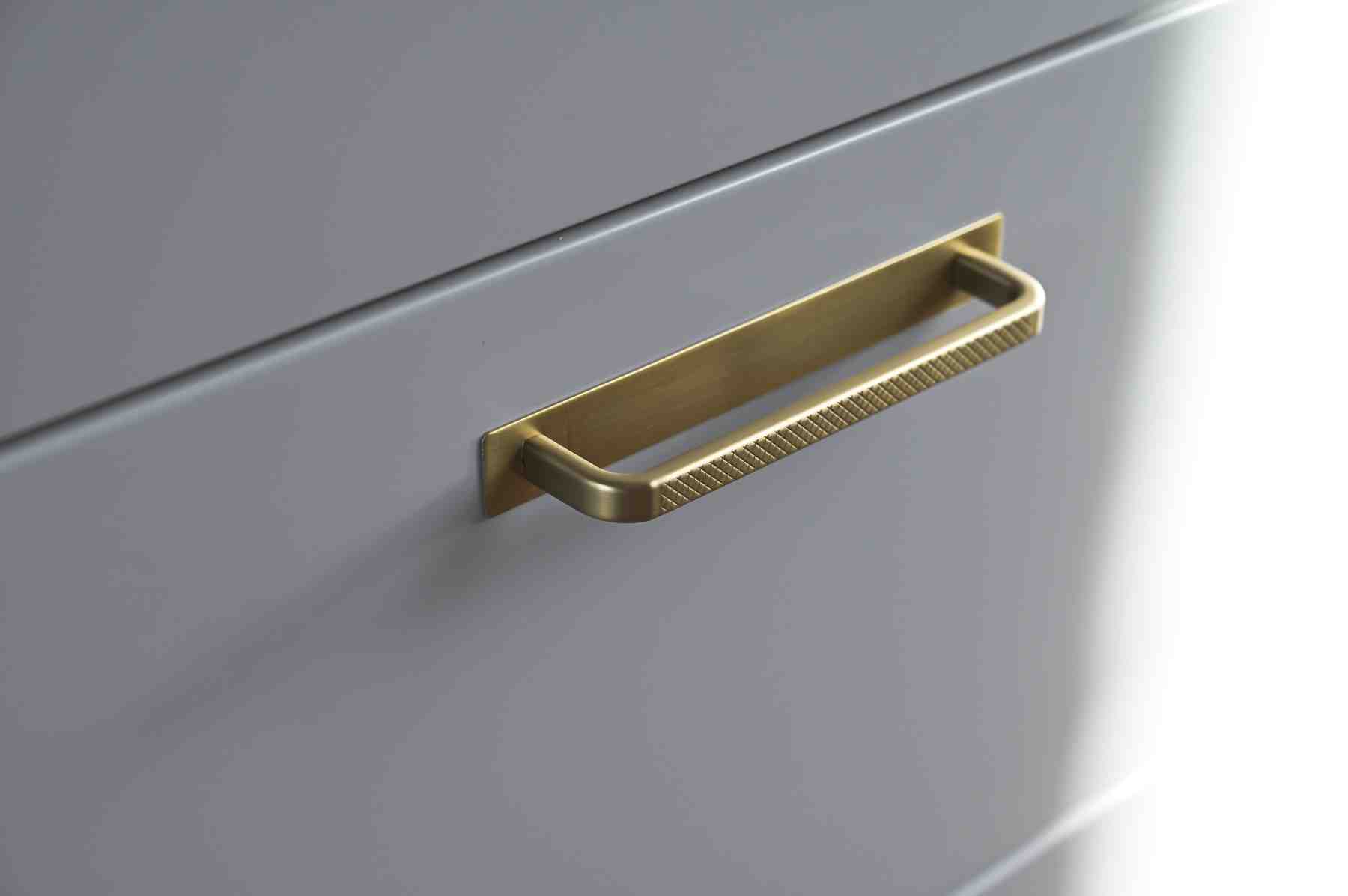 Gardone Cross | Greb i Mat Messing med bagplade Theofils FINICC