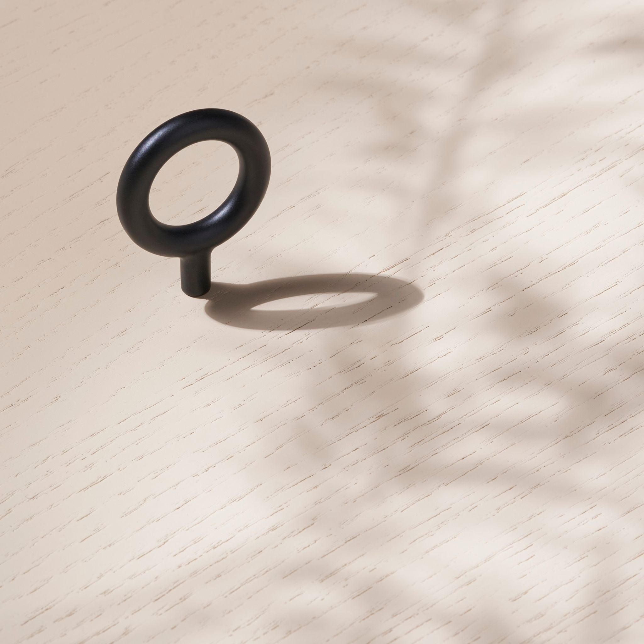 Key | Knop i Mat Sort L 35 mm x D 37 mm Toniton 401020-11 FINICC