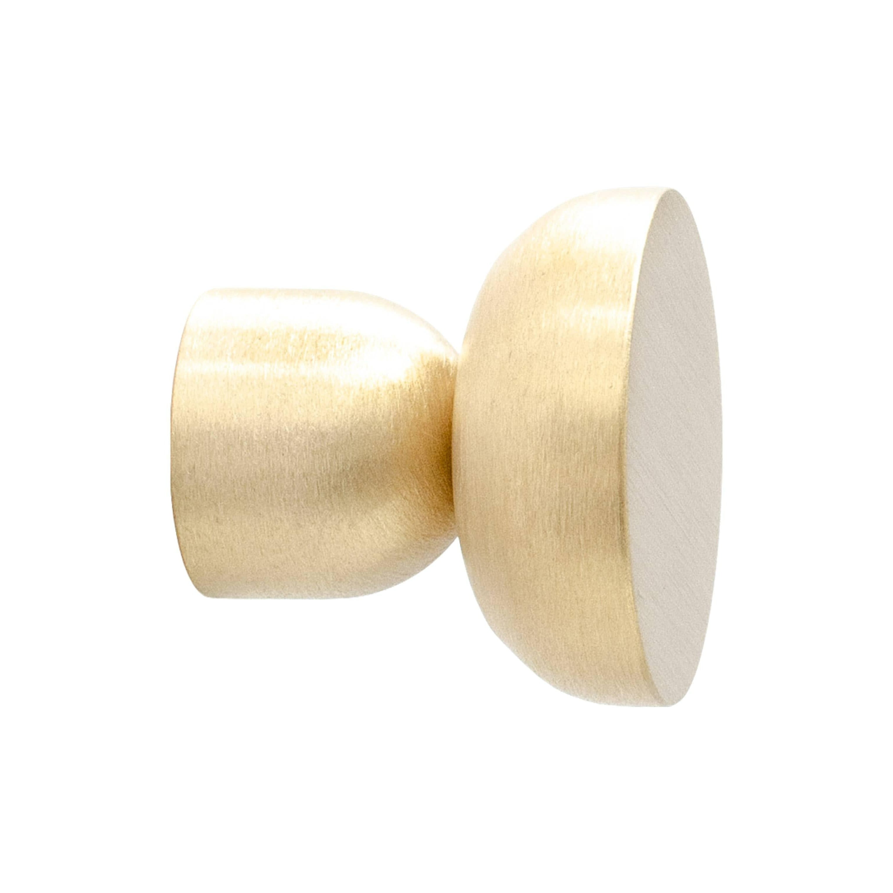 Kokeshi 3032 | Knop/Knage i Børstet Messing uden Lak Ø 30 mm x D 32 mm BB Sweden BB-KN52MB FINICC