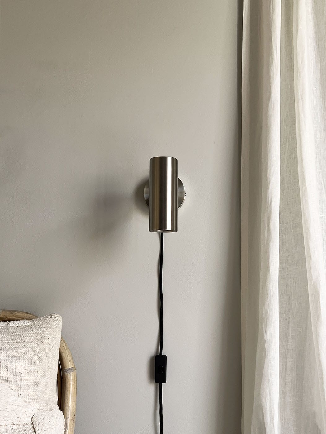 Kyst | Væglampe i Børstet Stål L 15 cm x Ø 6 cm MOUD home MH-211935 FINICC