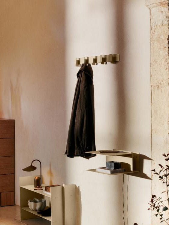 Lager | Knagerække i Mat Cashmere L 80 mm x B 710 mm ferm LIVING FL-1104270761 FINICC