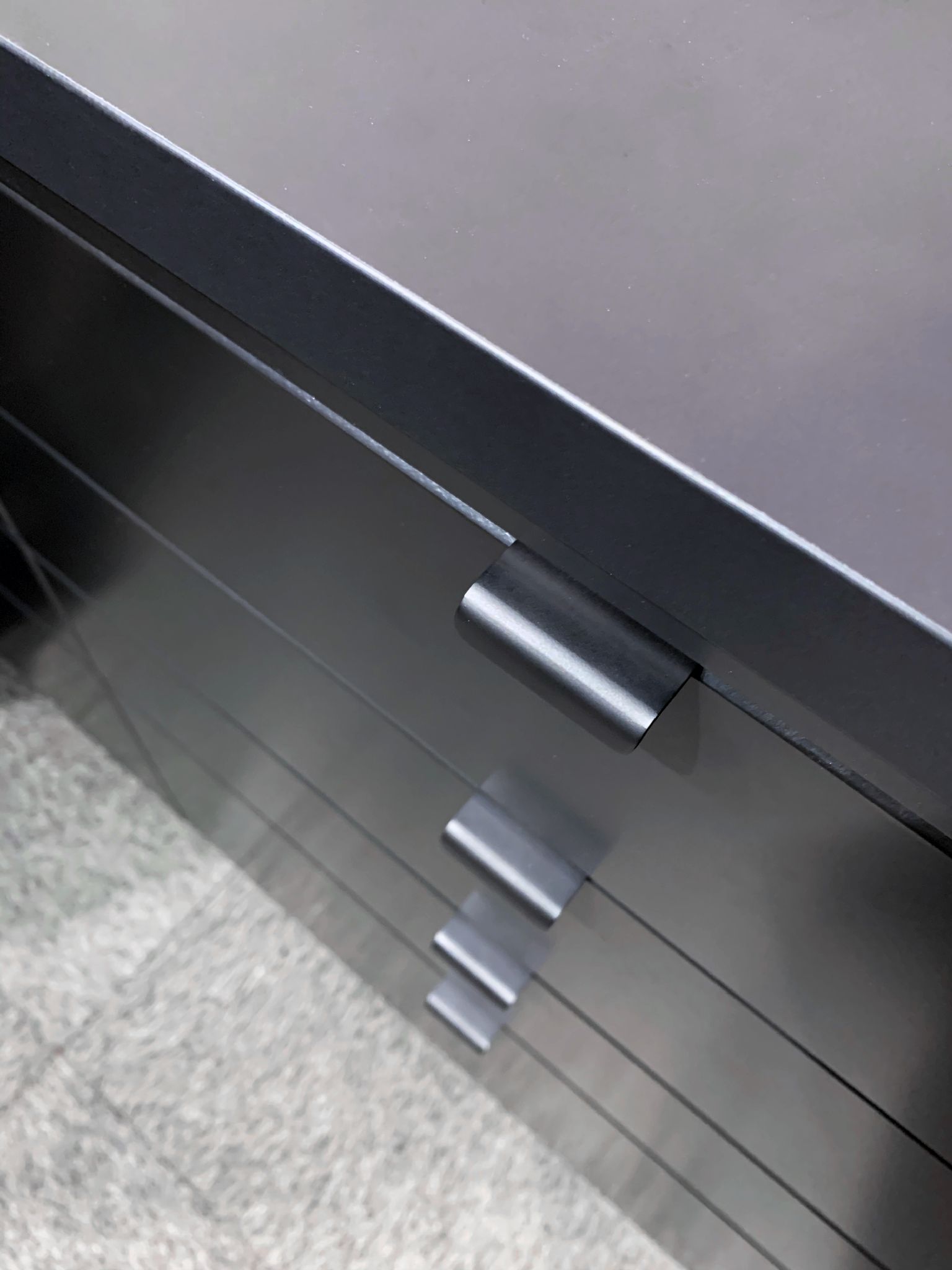 Lip | Greb i Mat Sort 40 mm Beslag Design 343454-11 FINICC