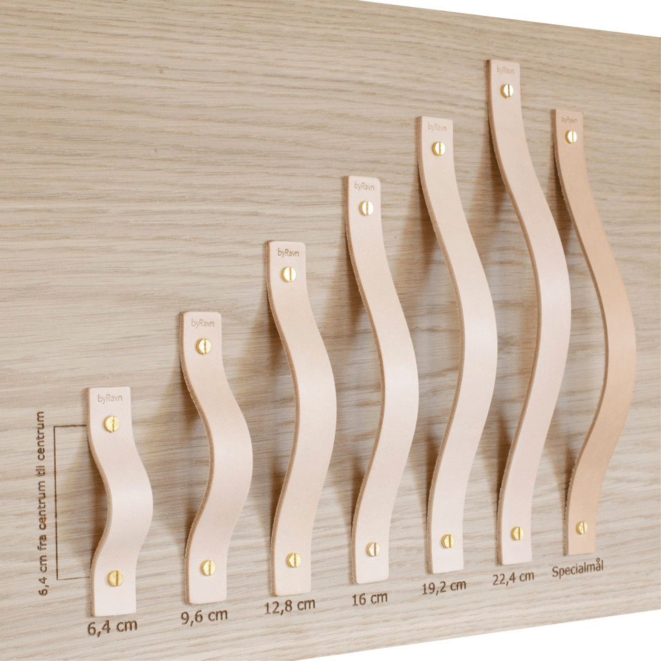 M2 | Lædergreb i Mørkebrun Læder / Sort Skrue byRavn FINICC