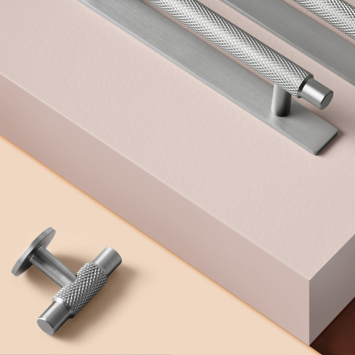 Manor T-Bar | Greb/Knop i Rustfrit Stål Finish L 54 mm x D 39 mm Furnipart FP-549120054-66.1 FINICC