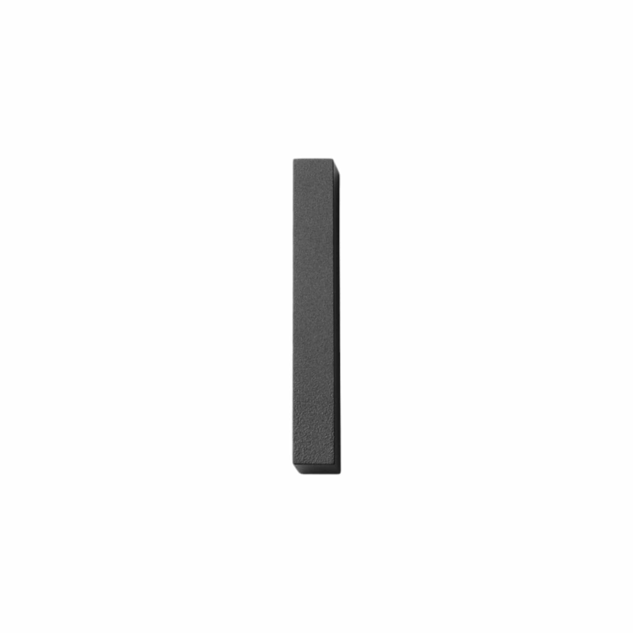 Modern Large | Husnummer och -bokstäver i Svart
