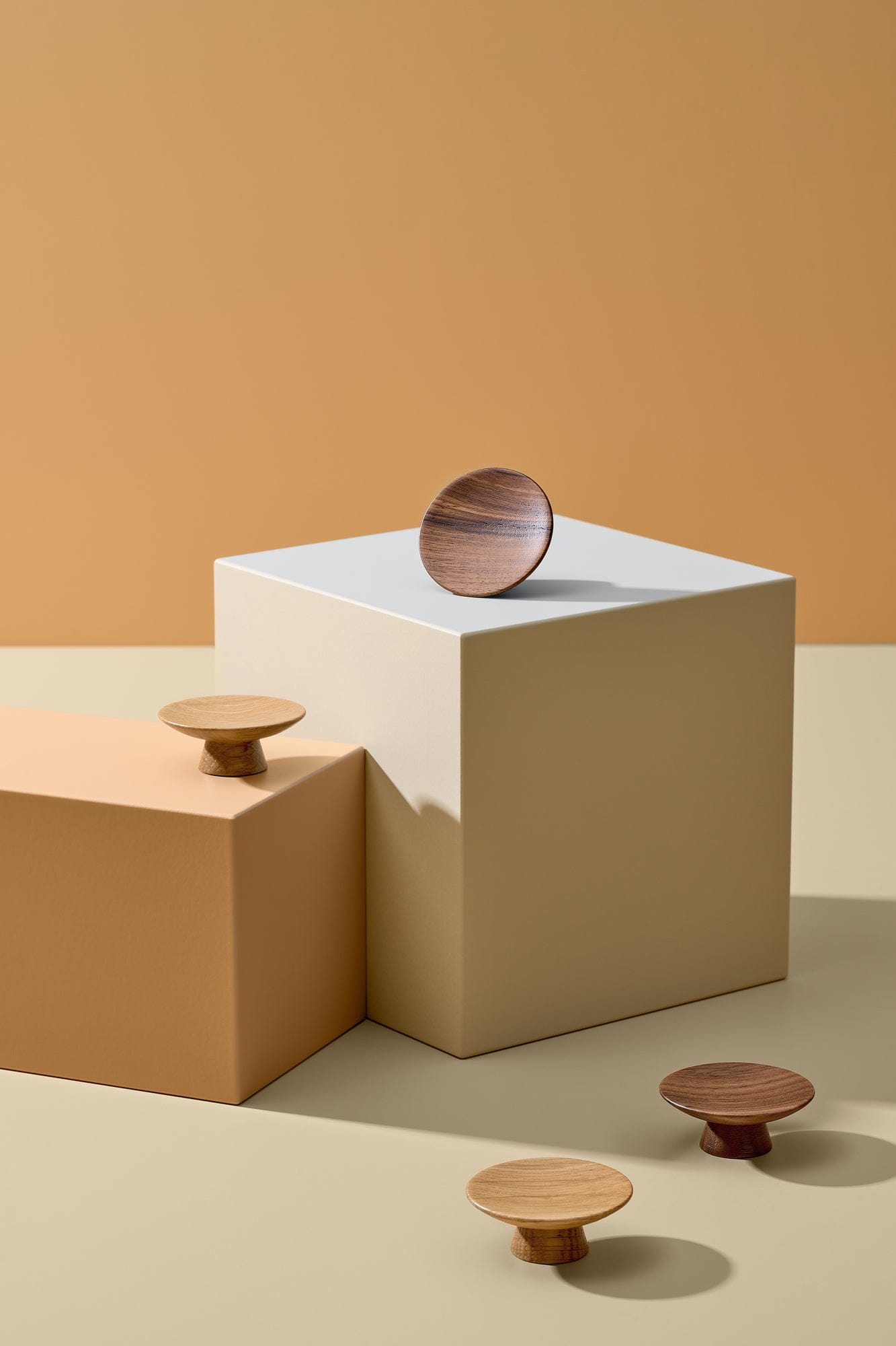 Olympia | Knop i Lakeret Valnød Vonsild FINICC