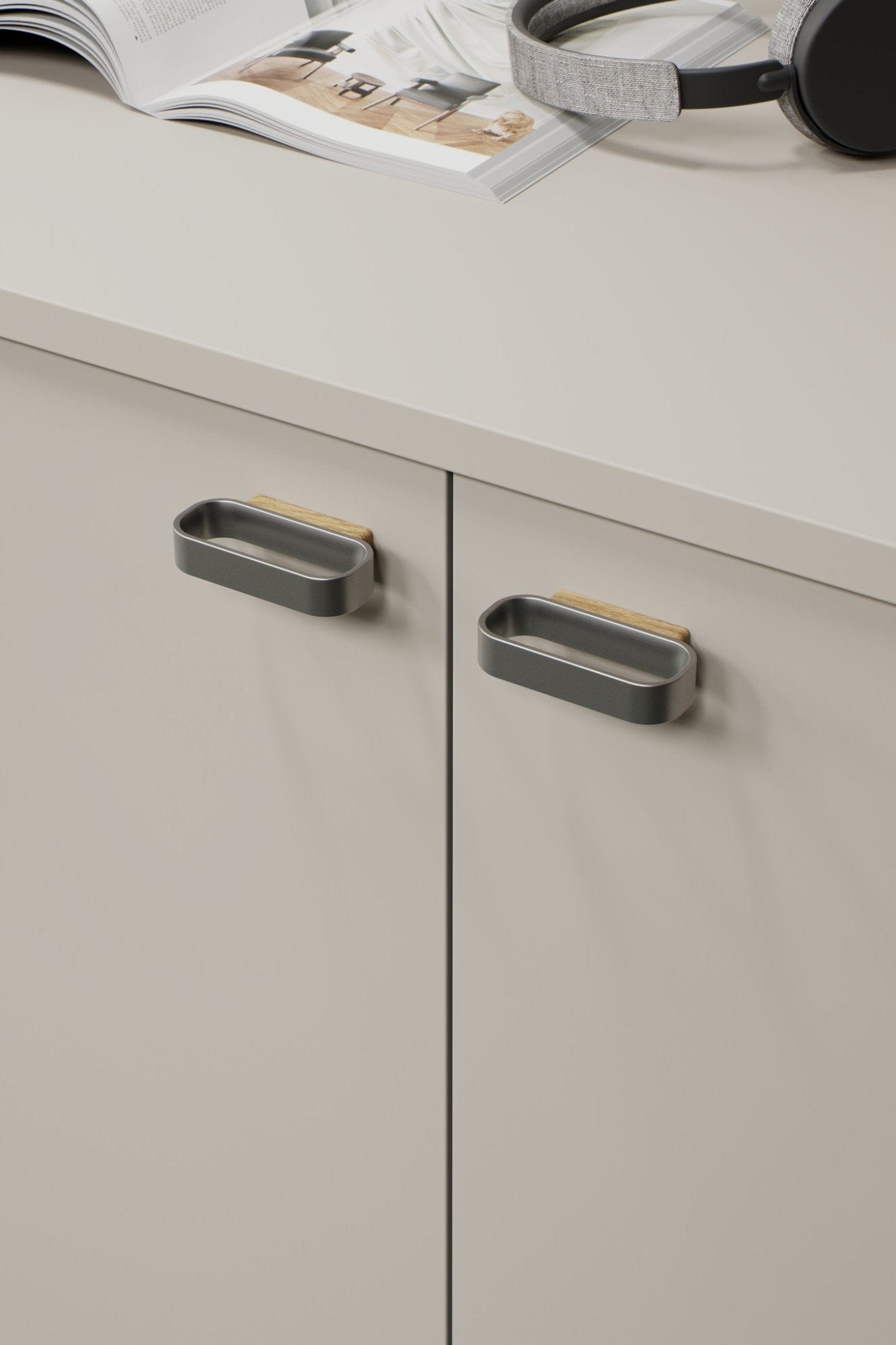 Race | Greb i Eg / Rustfrit Stål Finish Furnipart FINICC