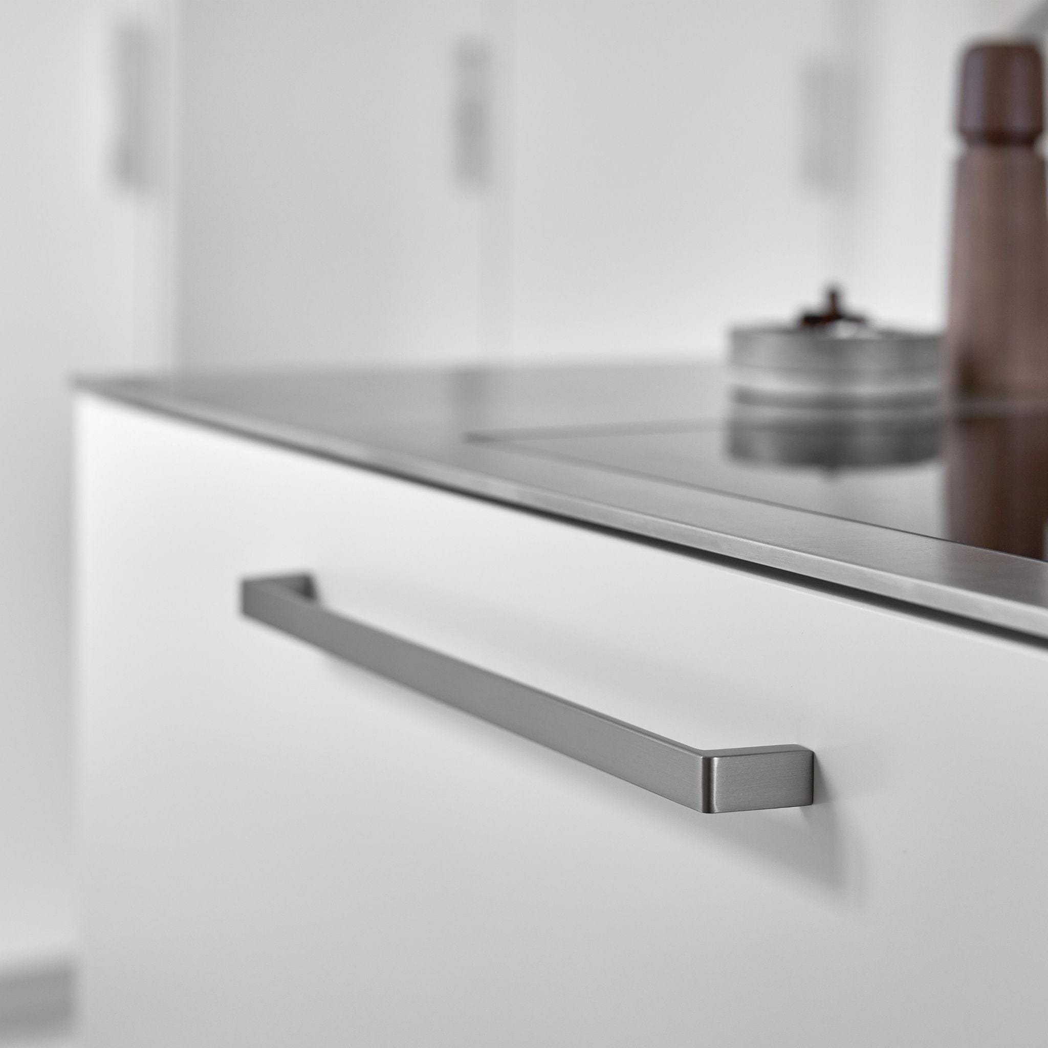 Seam | Greb i Rustfrit Stål Finish Furnipart FINICC