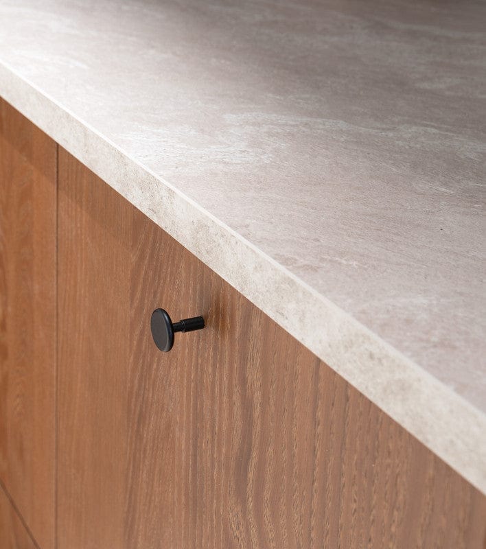 Spira | Knop i Mat Sort Ø 24 mm x D 28,5 mm Beslag Design 343360-11 FINICC