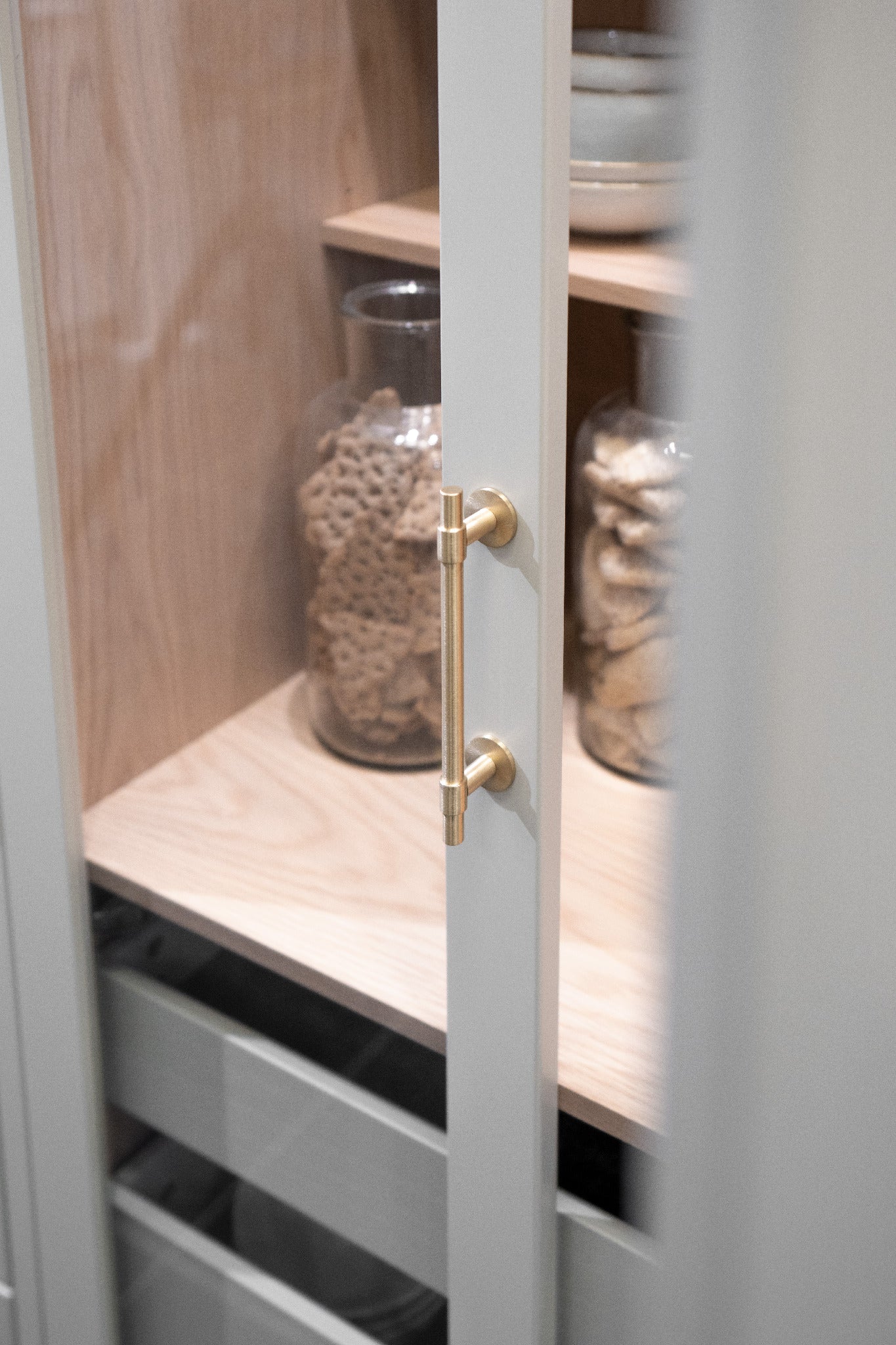 Uniform | Greb i Børstet Messing uden Lak L 178 mm (C/C 128 mm) Beslag Design 343301-11 FINICC