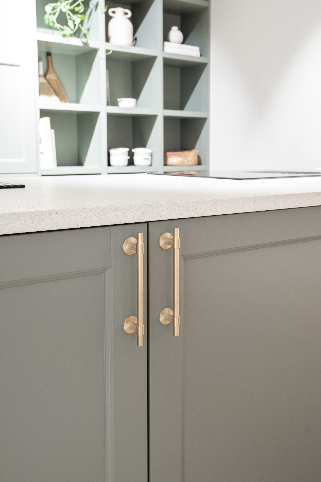 Uniform | Greb i Børstet Messing uden Lak L 178 mm (C/C 128 mm) Beslag Design 343301-11 FINICC