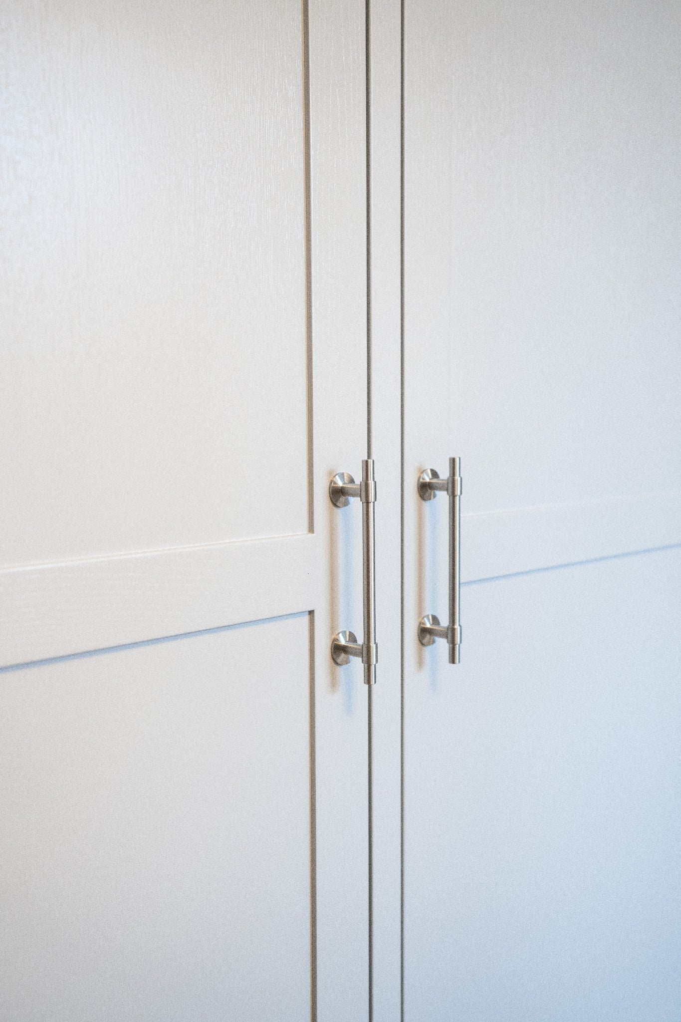 Uniform | Greb i Rustfrit Stål Finish L 178 mm (C/C 128 mm) Beslag Design 343304-11 FINICC