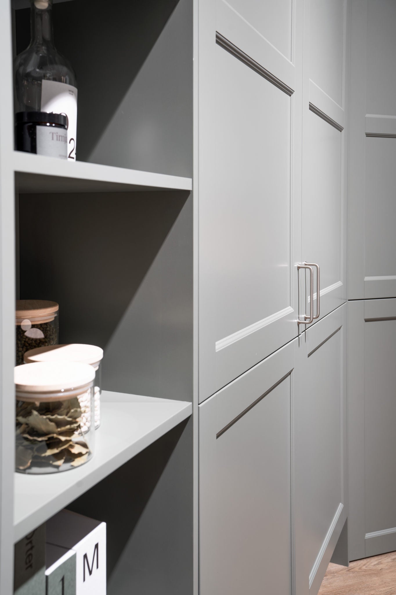 1353 | Handtag i Blank Nickel - 2025 model