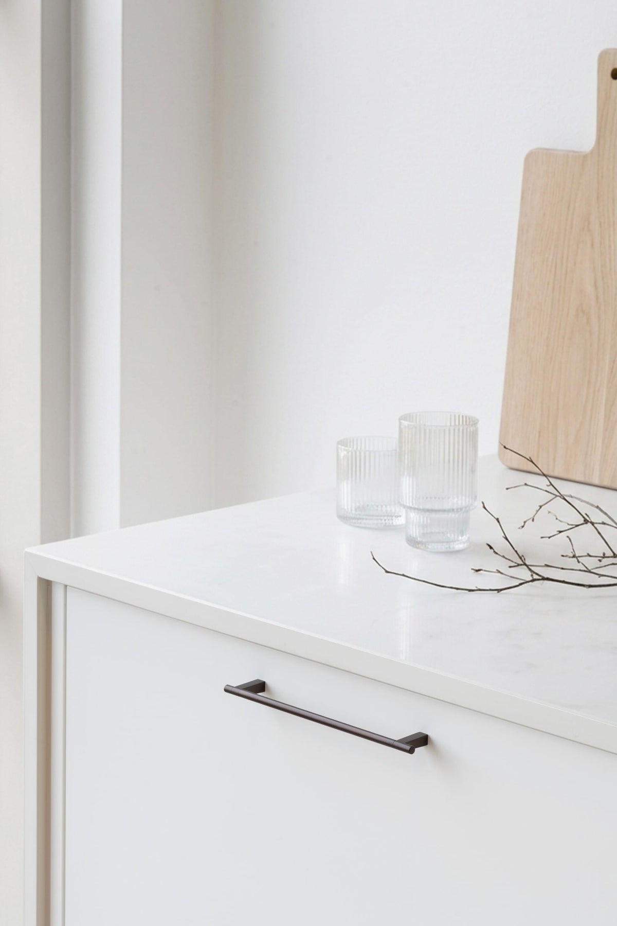 Petit | Greb i Bruneret Messing Beslag Design FINICC
