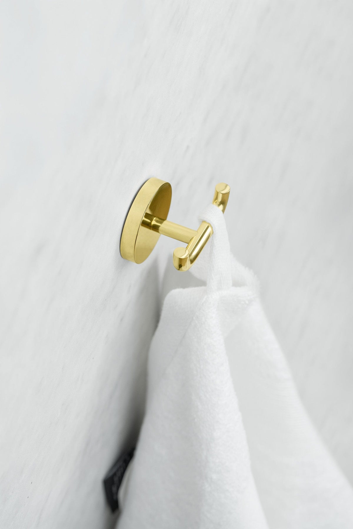 Calm Double | Knage i Blank Messing Finish Ø 45 mm x D 38 mm Alexander & Wilks 620081-41 FINICC