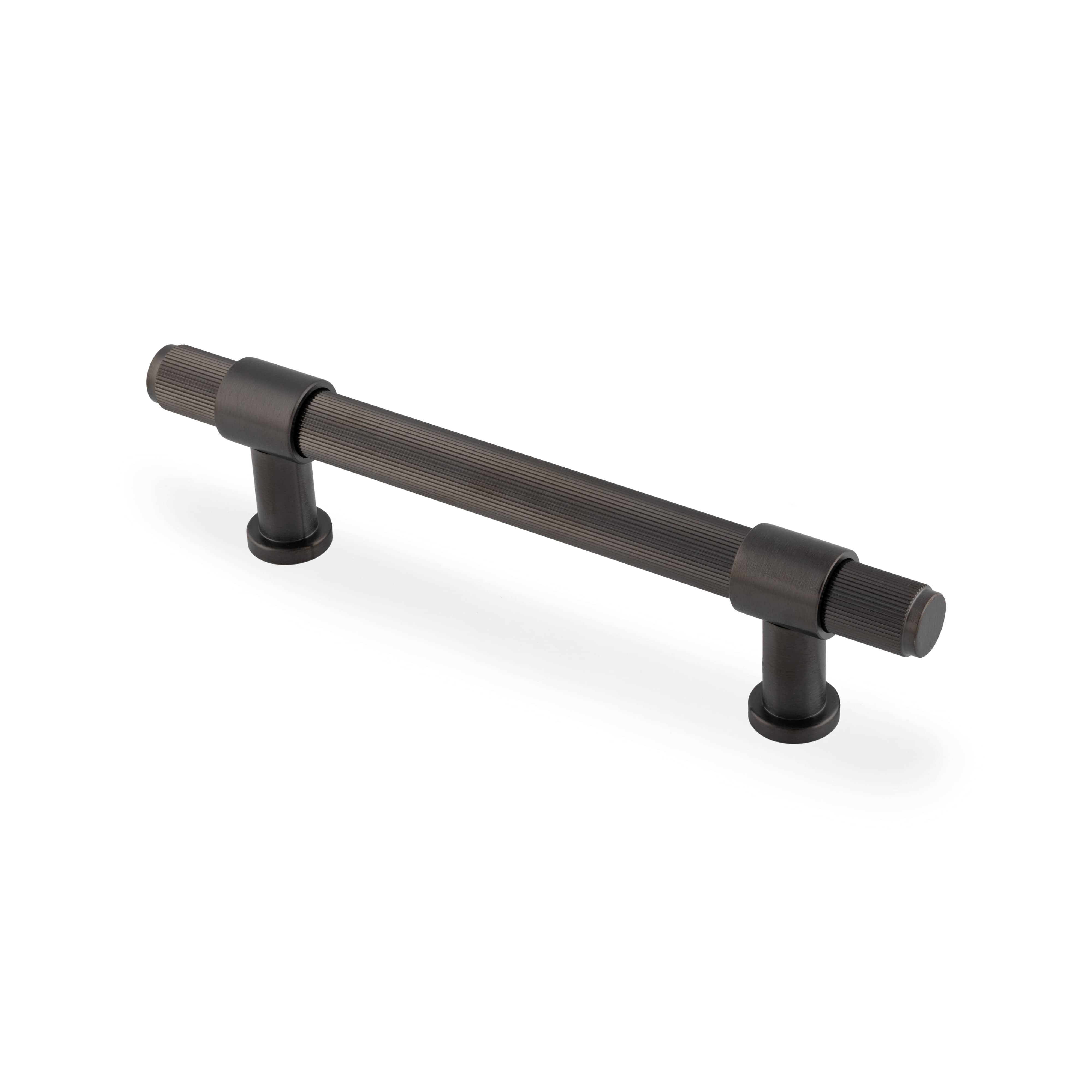Kingston Reeded | Greb i Dark Bronze L 188 mm (C/C 128 mm) Alexander and Wilks AW839R-128-DBZPVD FINICC