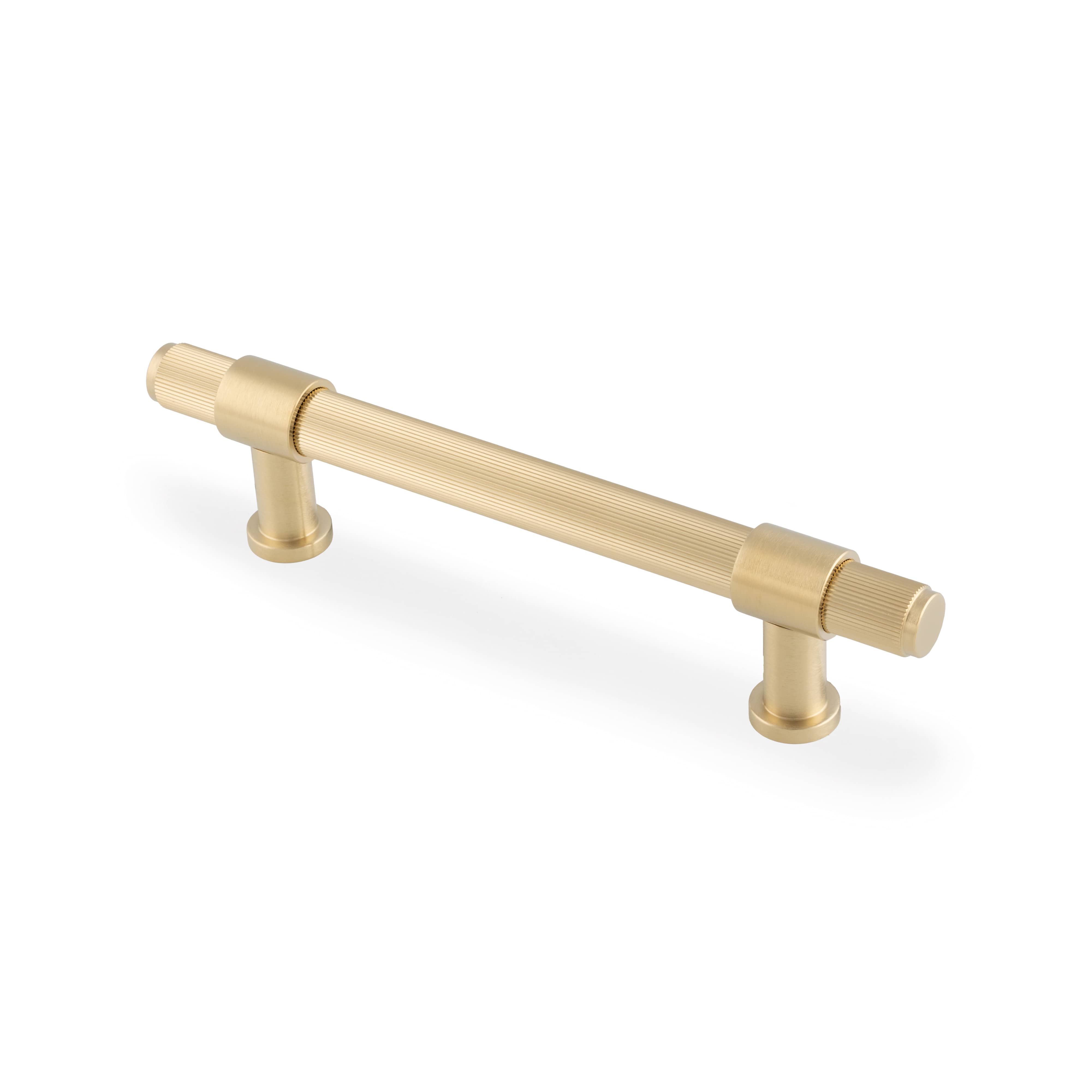 Kingston Reeded | Greb i Børstet Messing med Lak L 188 mm (C/C 128 mm) Alexander and Wilks AW839R-128-SBPVD FINICC