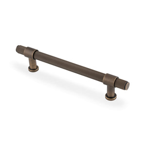 Kingston Reeded | Handtag i Antik Mässing