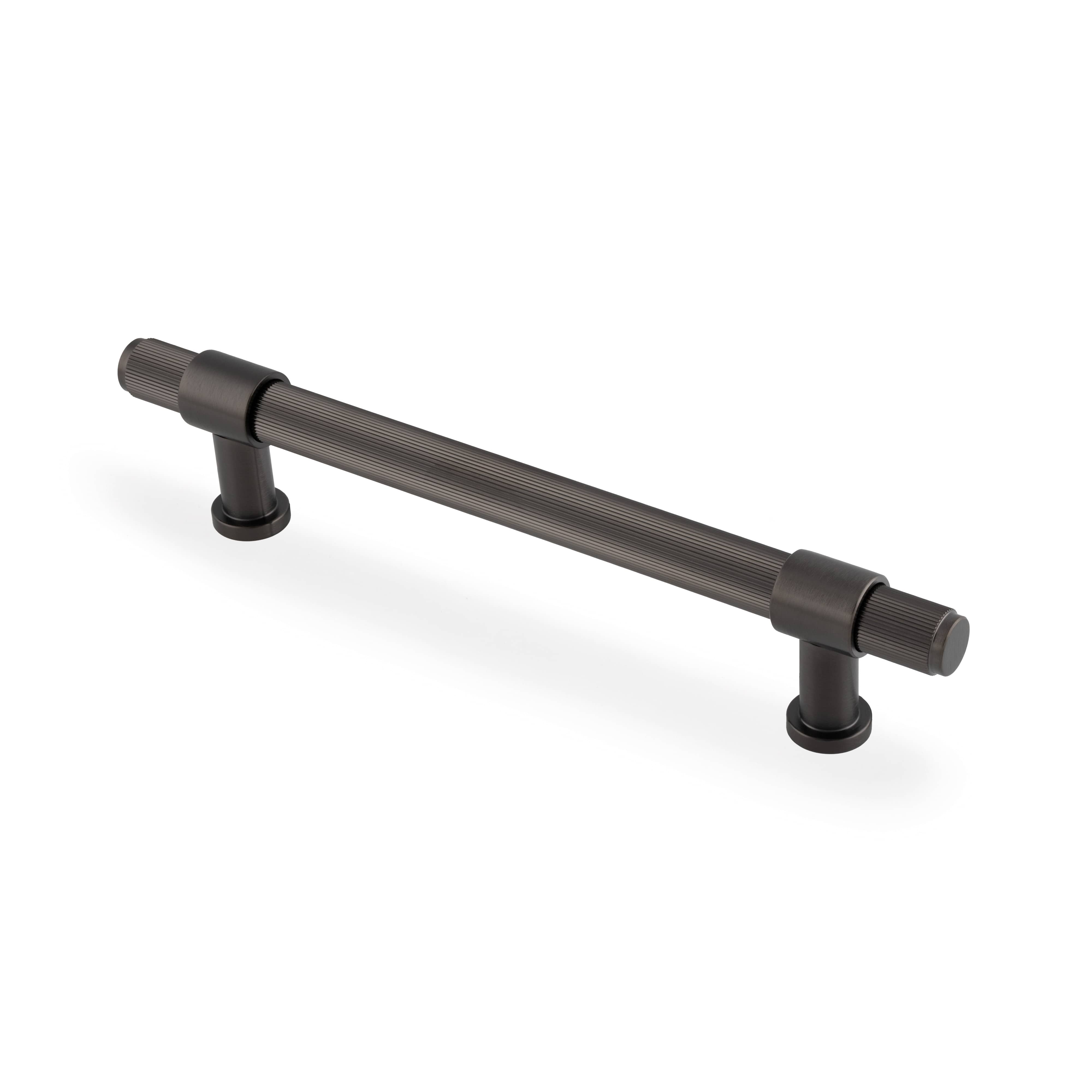 Kingston Reeded | Greb i Dark Bronze L 220 mm (C/C 160 mm) Alexander and Wilks AW839R-160-DBZPVD FINICC