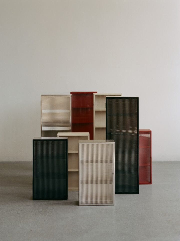 Haze Wall Cabinet Large | Vægskab i Oxide Red ferm LIVING 1104272058 FINICC