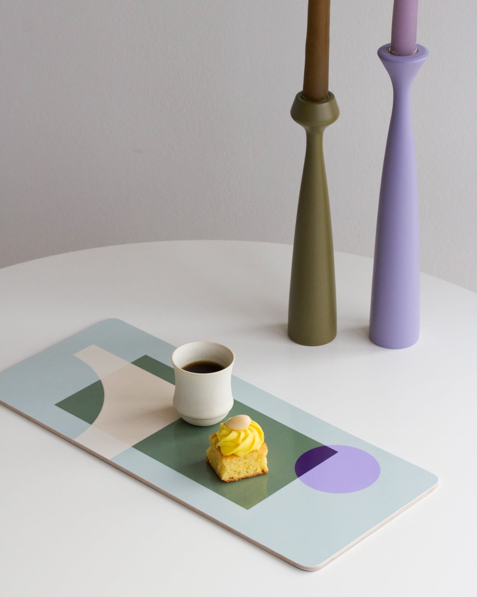 Lily | Lysestage i Lavender Applicata APP-L38 FINICC