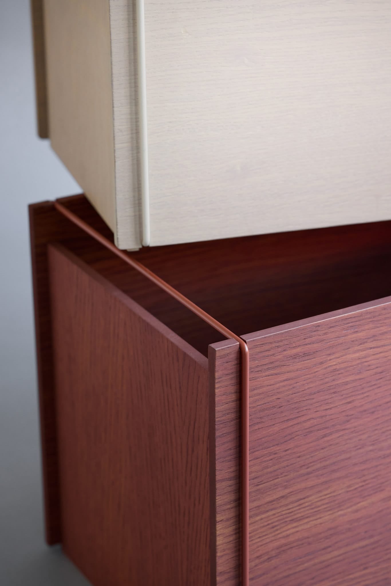Storage Box | Opbevaringskasse i Warm Grey L 60 cm x B 33 cm Moebe MB-SBWG FINICC