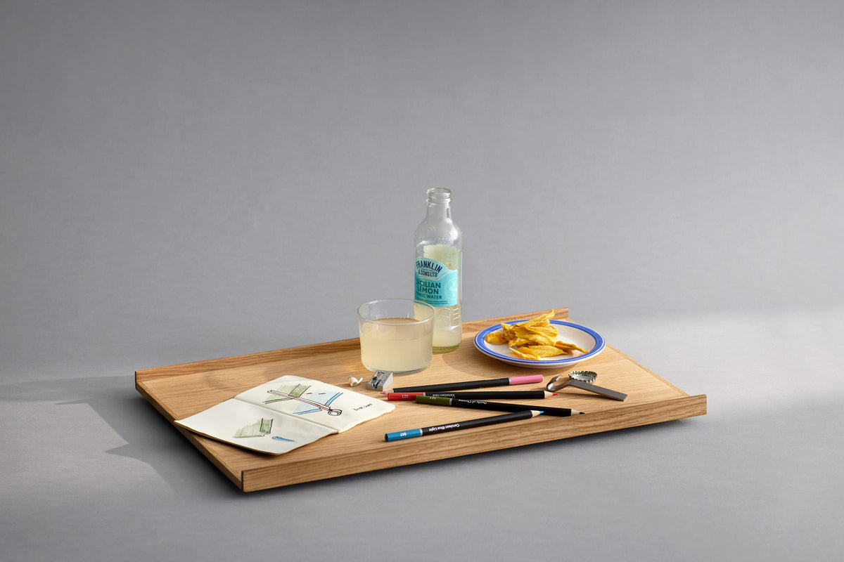 Tray Small | Bakke i Eg med Lak L 35 cm x B 23 cm Moebe MB-TRAYOS FINICC