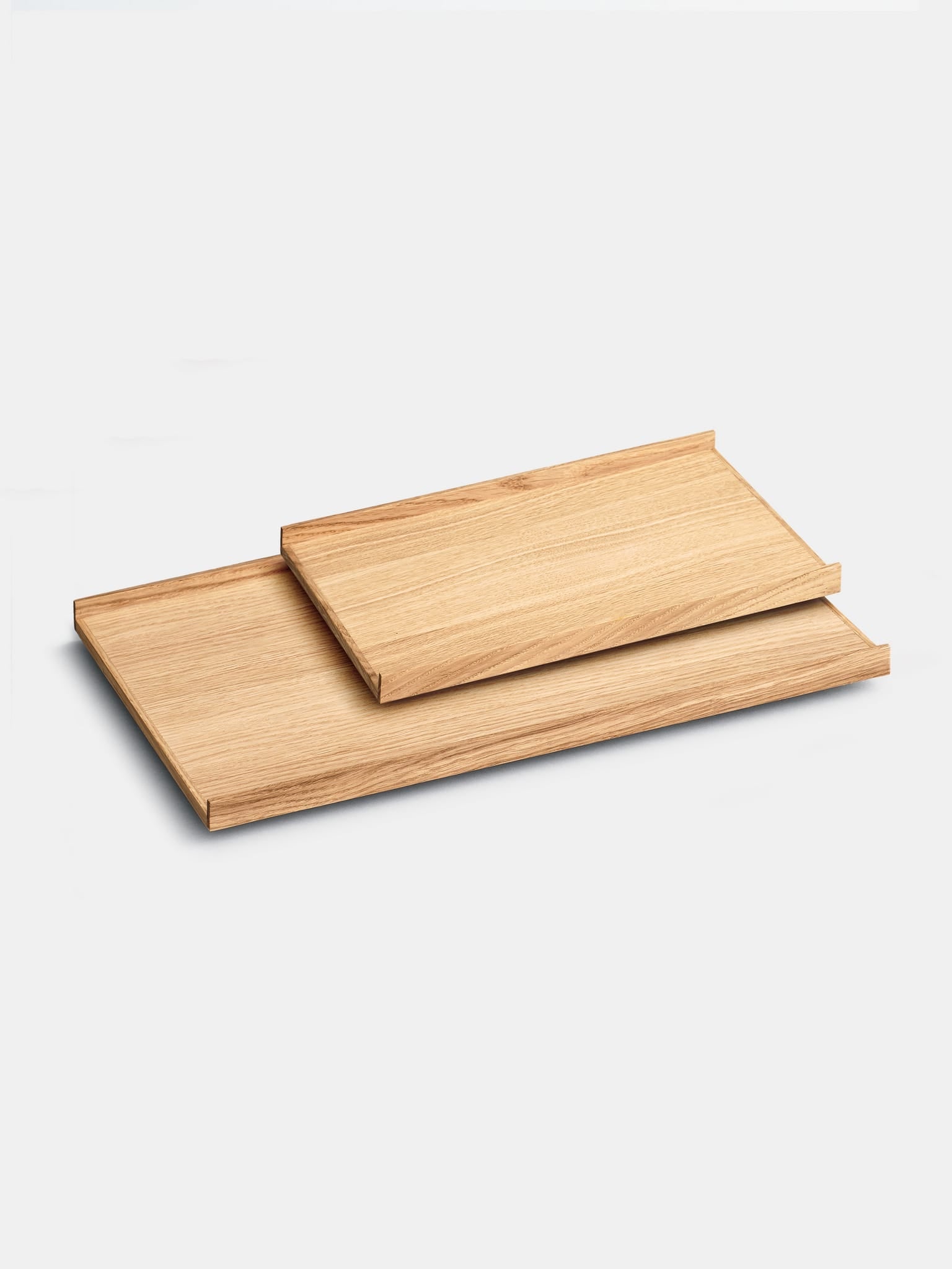 Tray Small | Bakke i Eg med Lak L 35 cm x B 23 cm Moebe MB-TRAYOS FINICC