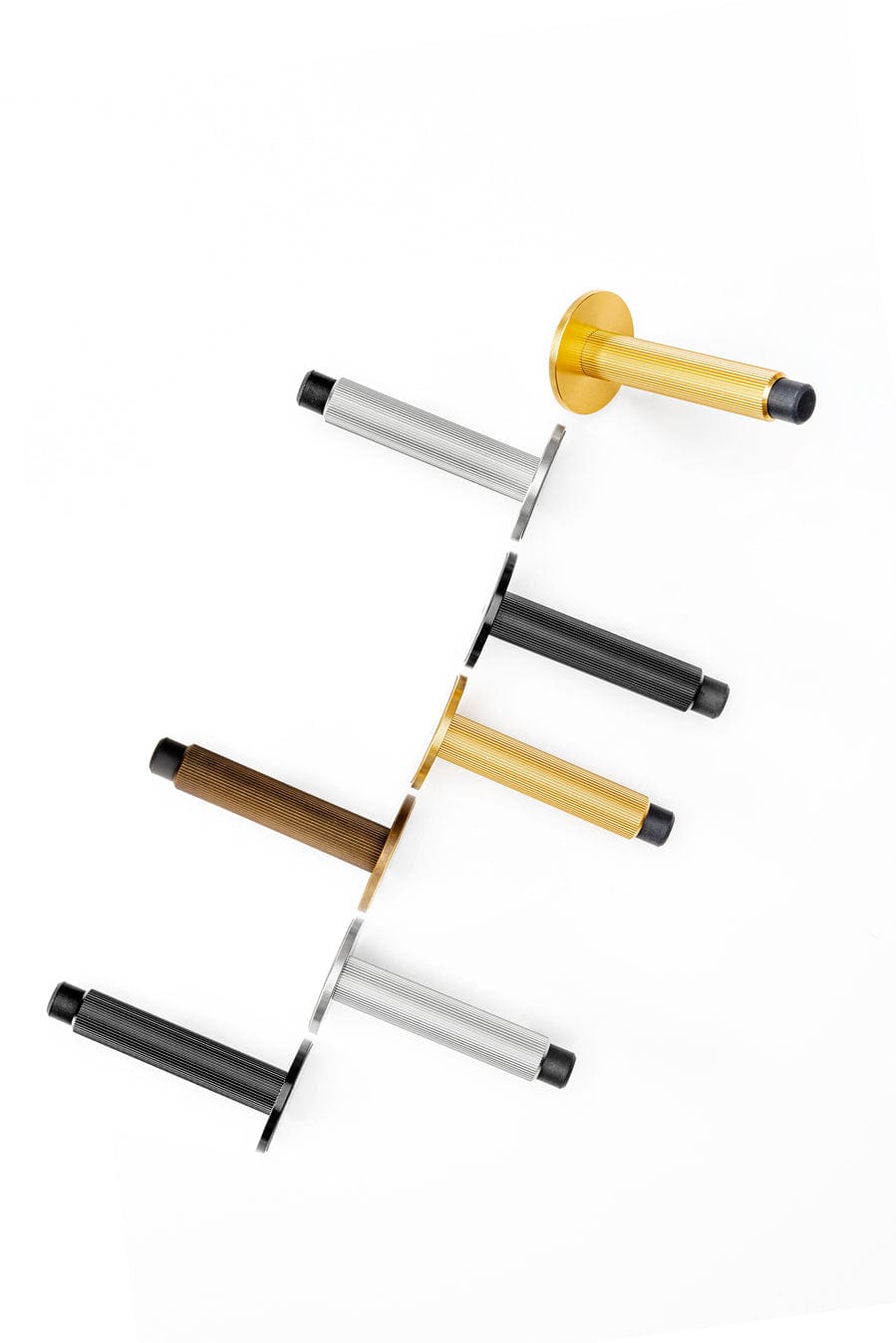 Arpa Wall | Dørstopper i Børstet Messing Ø 50 mm x D 101 mm Viefe VF-8013103L291 FINICC