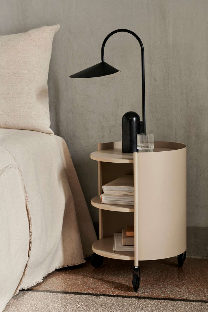 Arum Table Lamp - Black